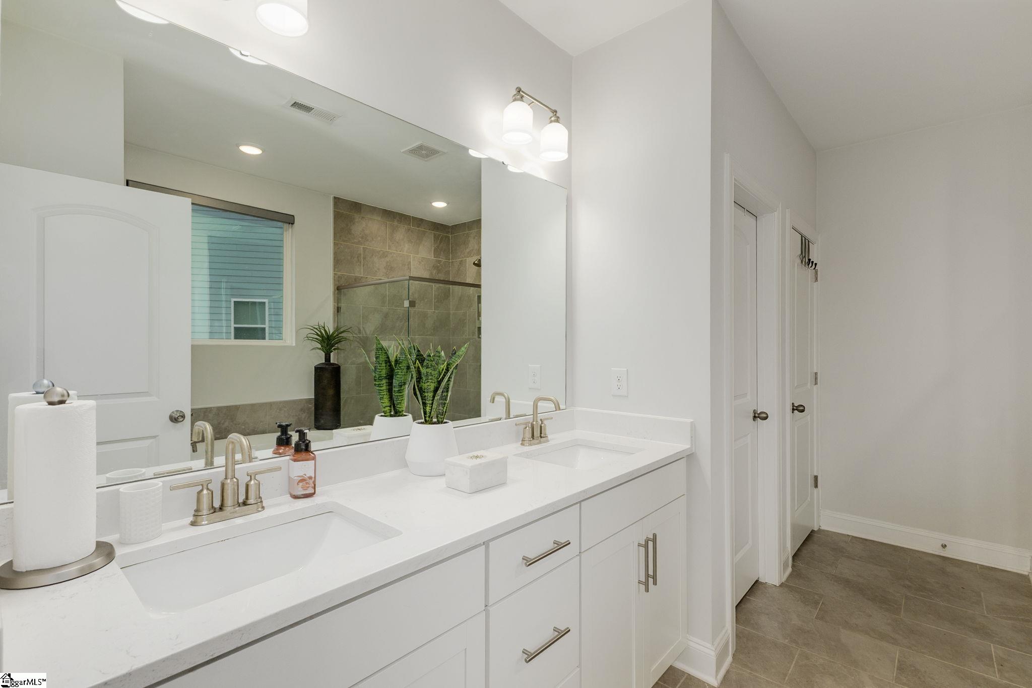 144 Bellecrest Lane Greenville, SC 29607