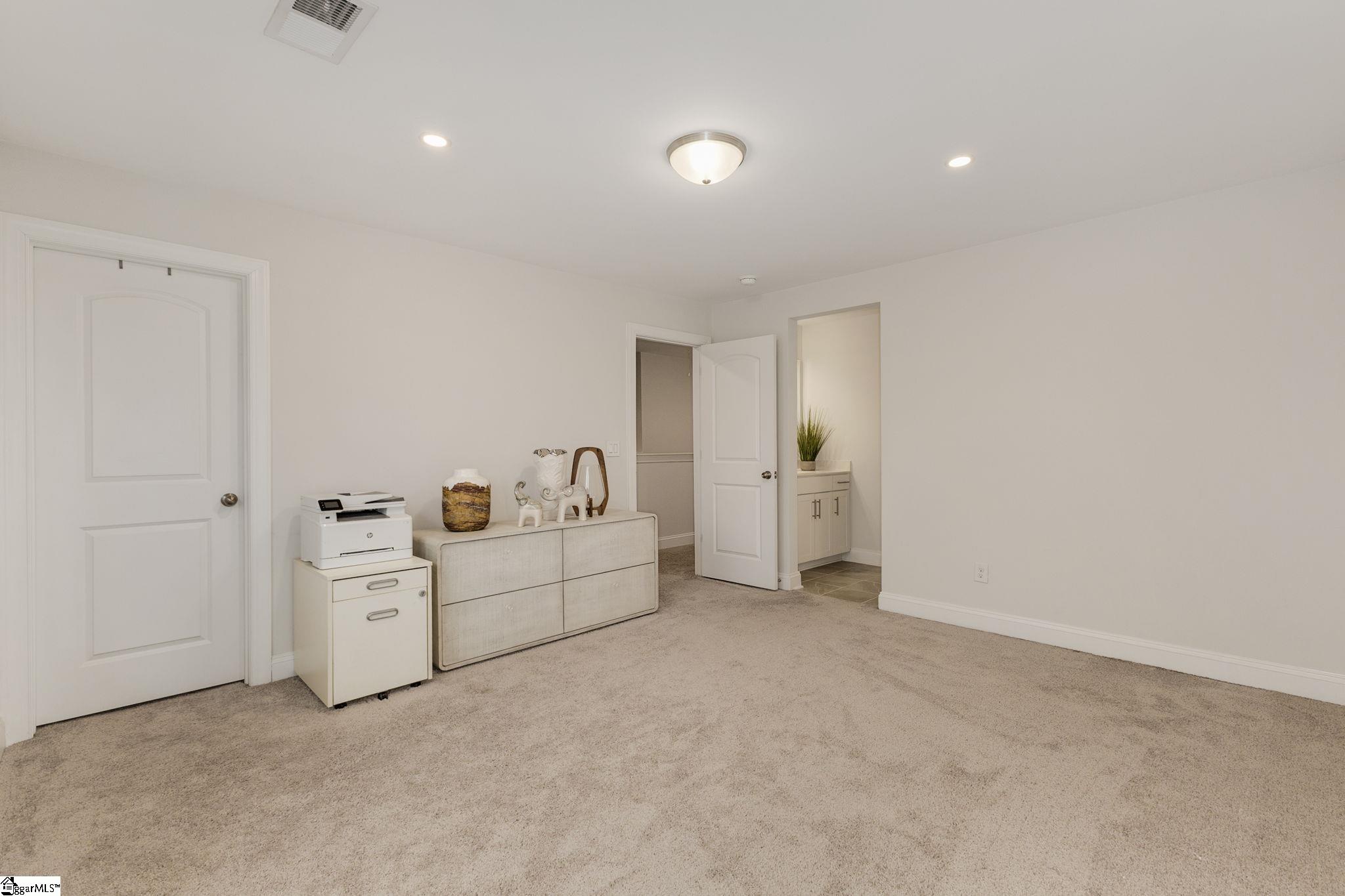 144 Bellecrest Lane Greenville, SC 29607