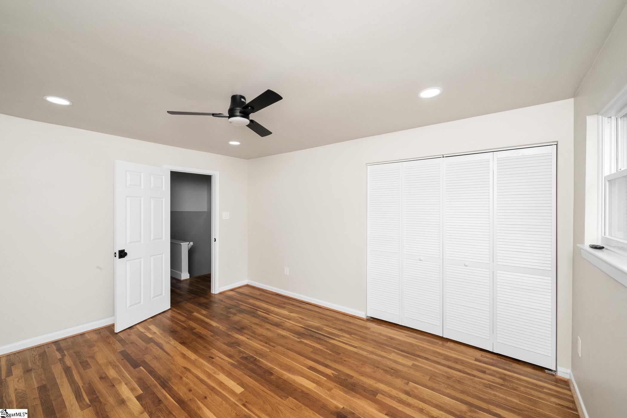2530 E North Street Greenville, SC 29615-1441