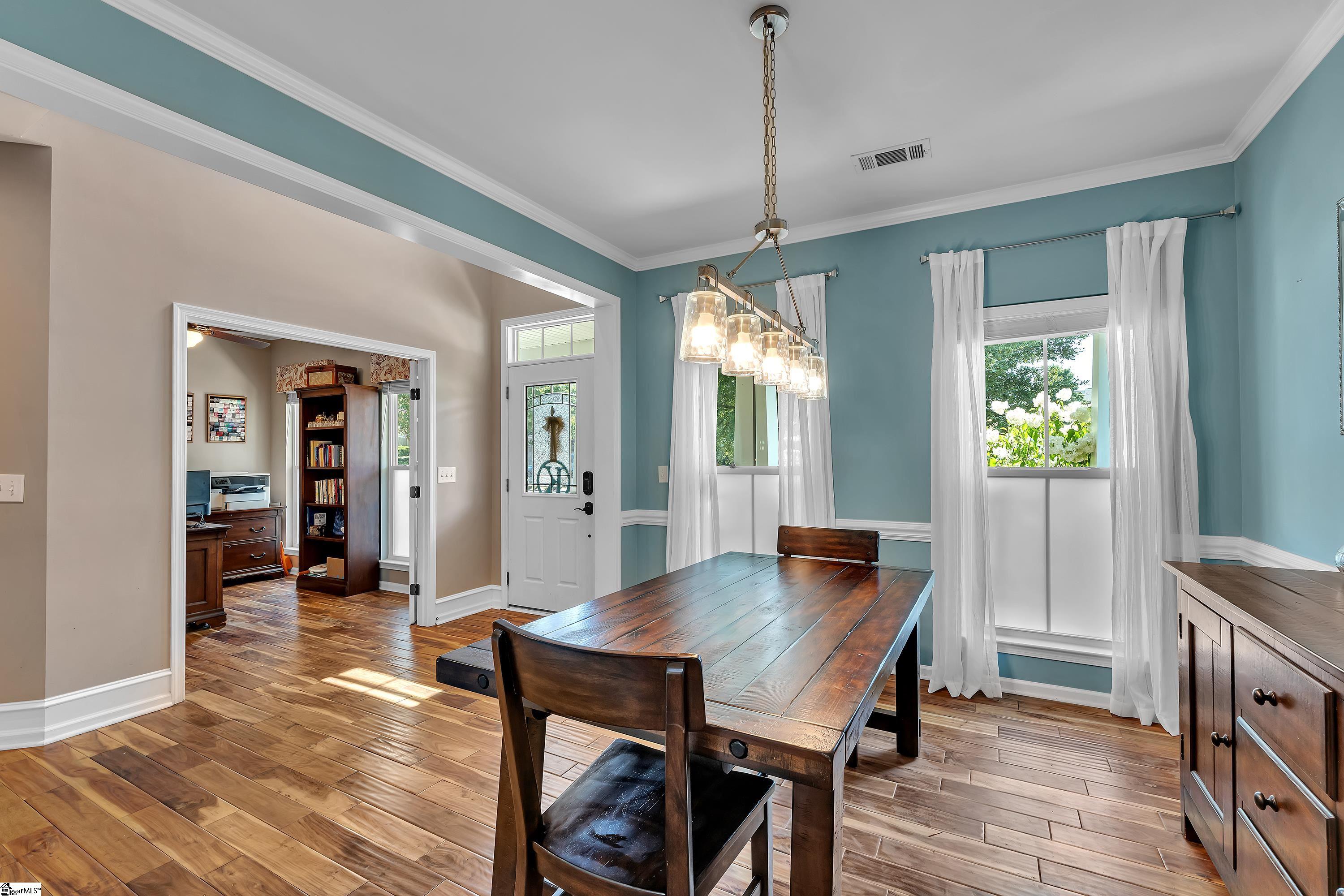 6 Roanoke Way Greenville, SC 29607