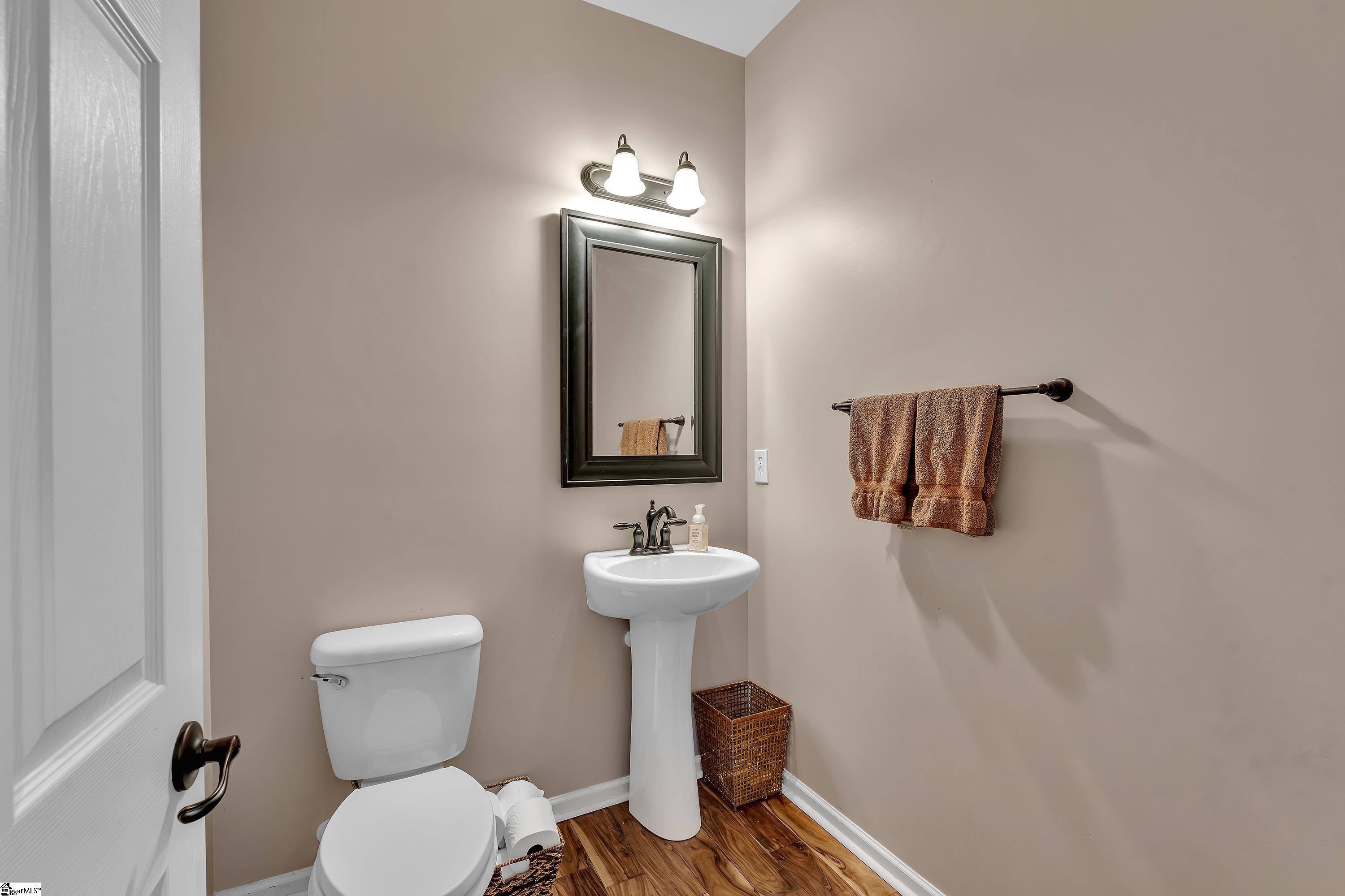 6 Roanoke Way Greenville, SC 29607