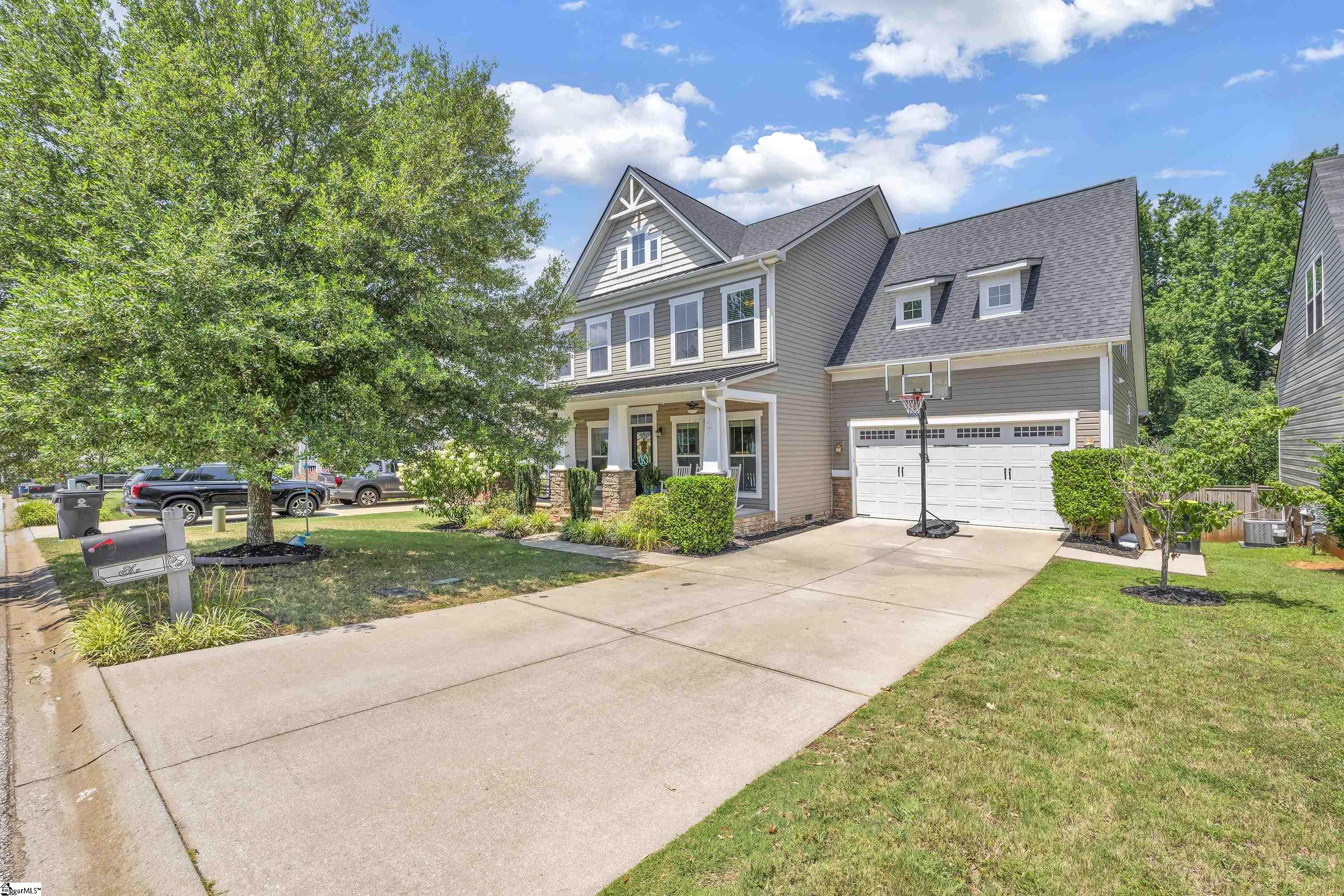 6 Roanoke Way Greenville, SC 29607