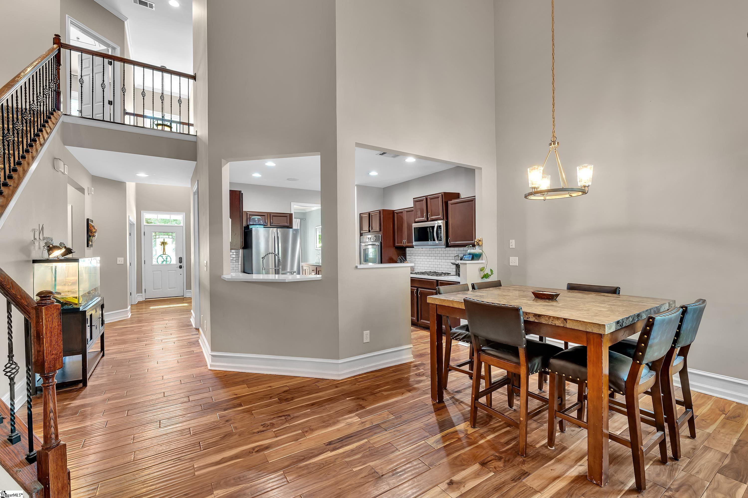 6 Roanoke Way Greenville, SC 29607