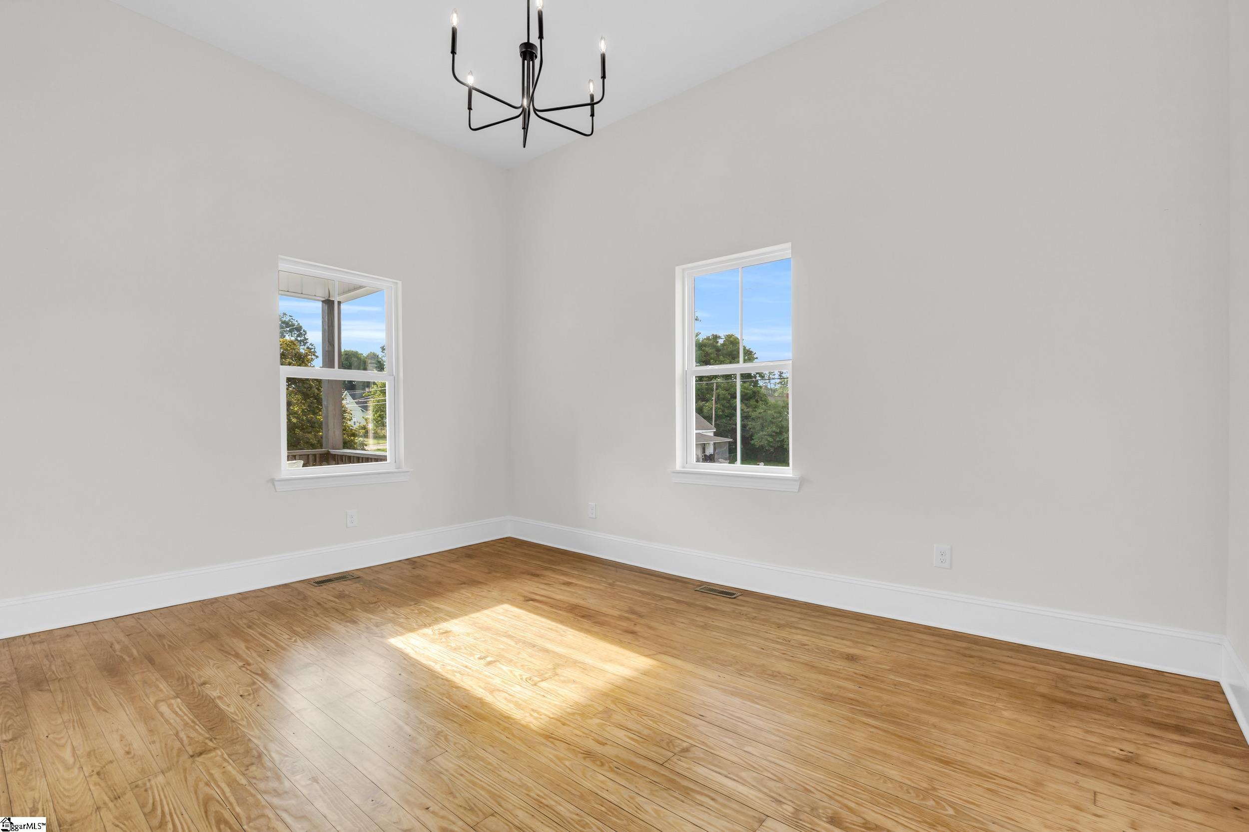 17 Moody Street Greenville, SC 29611