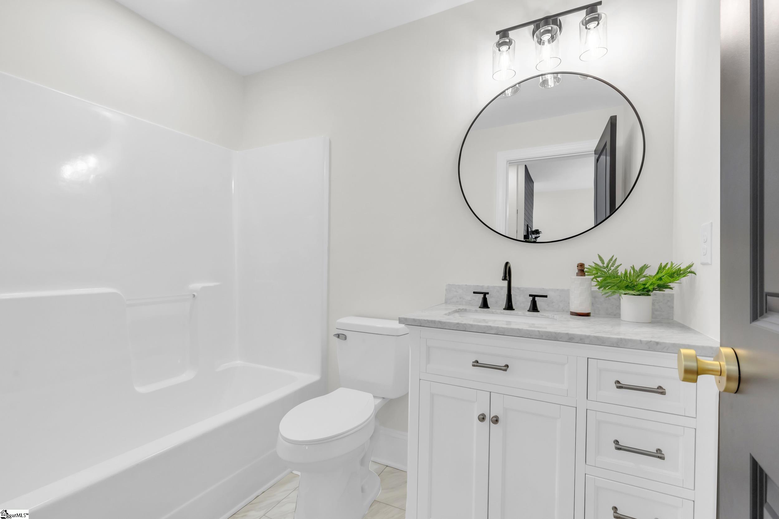 17 Moody Street Greenville, SC 29611