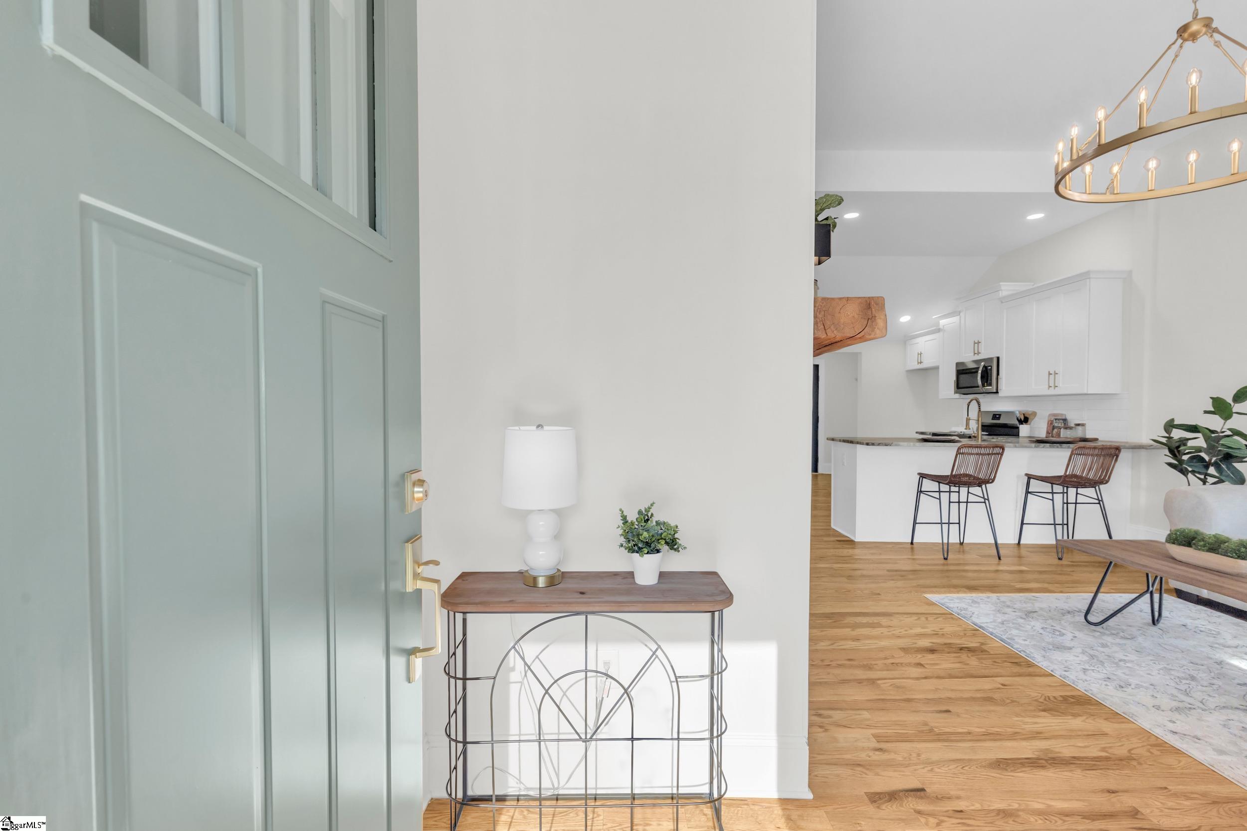 17 Moody Street Greenville, SC 29611