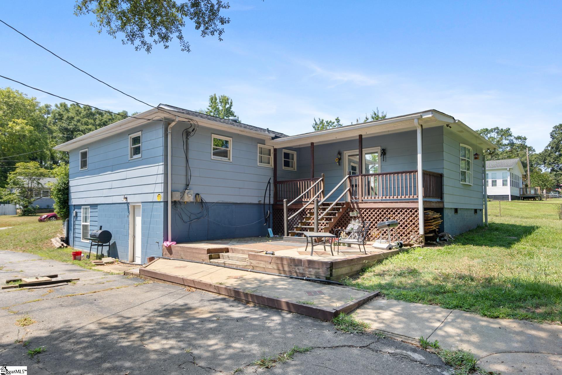 125 Shoally Street Boiling Springs, SC 29316