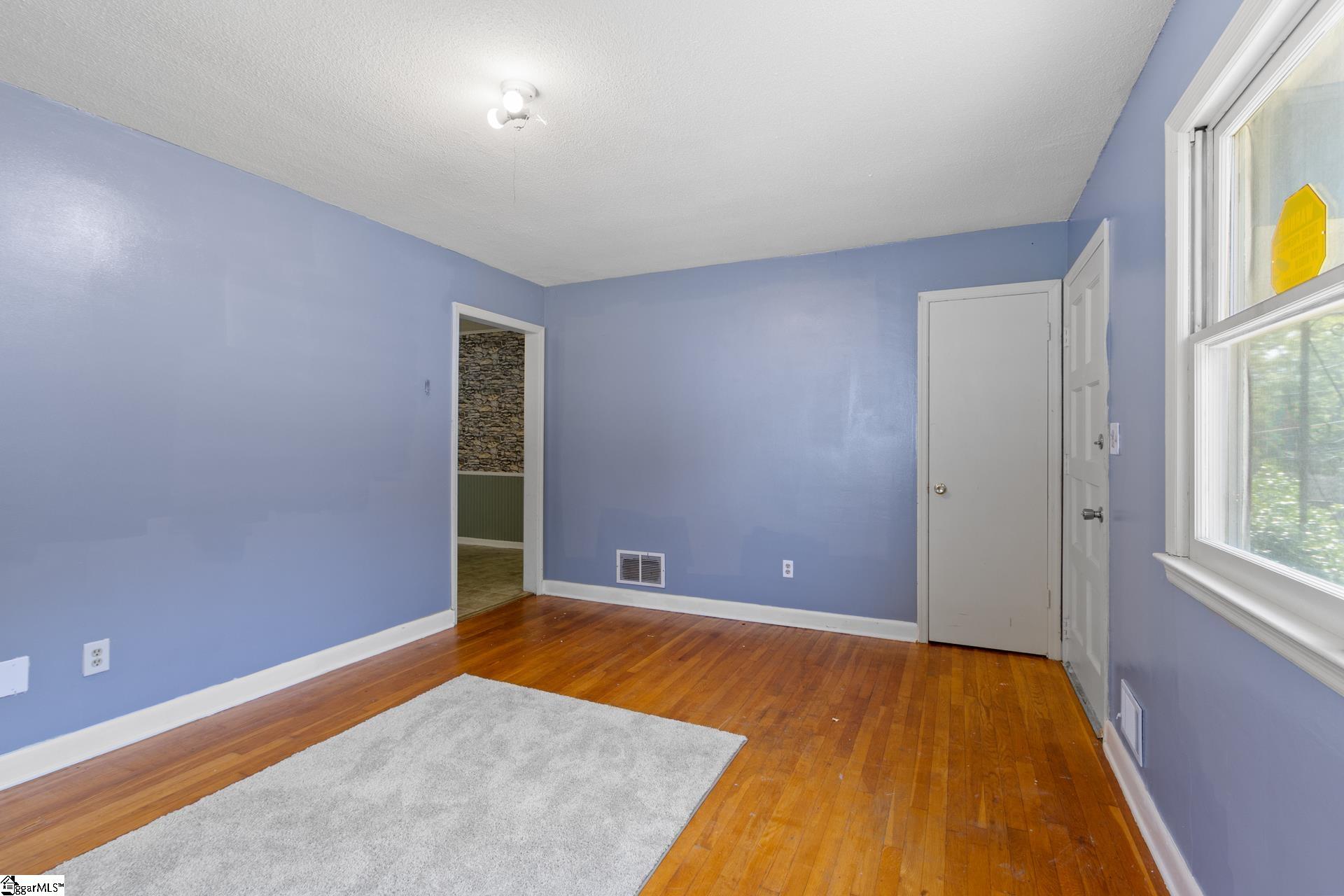 125 Shoally Street Boiling Springs, SC 29316