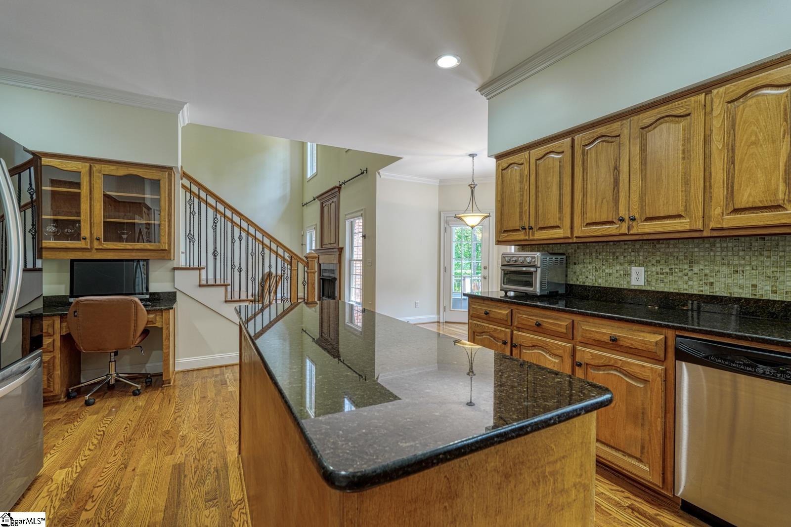 608 Virginia Pine Court Spartanburg, SC 29306