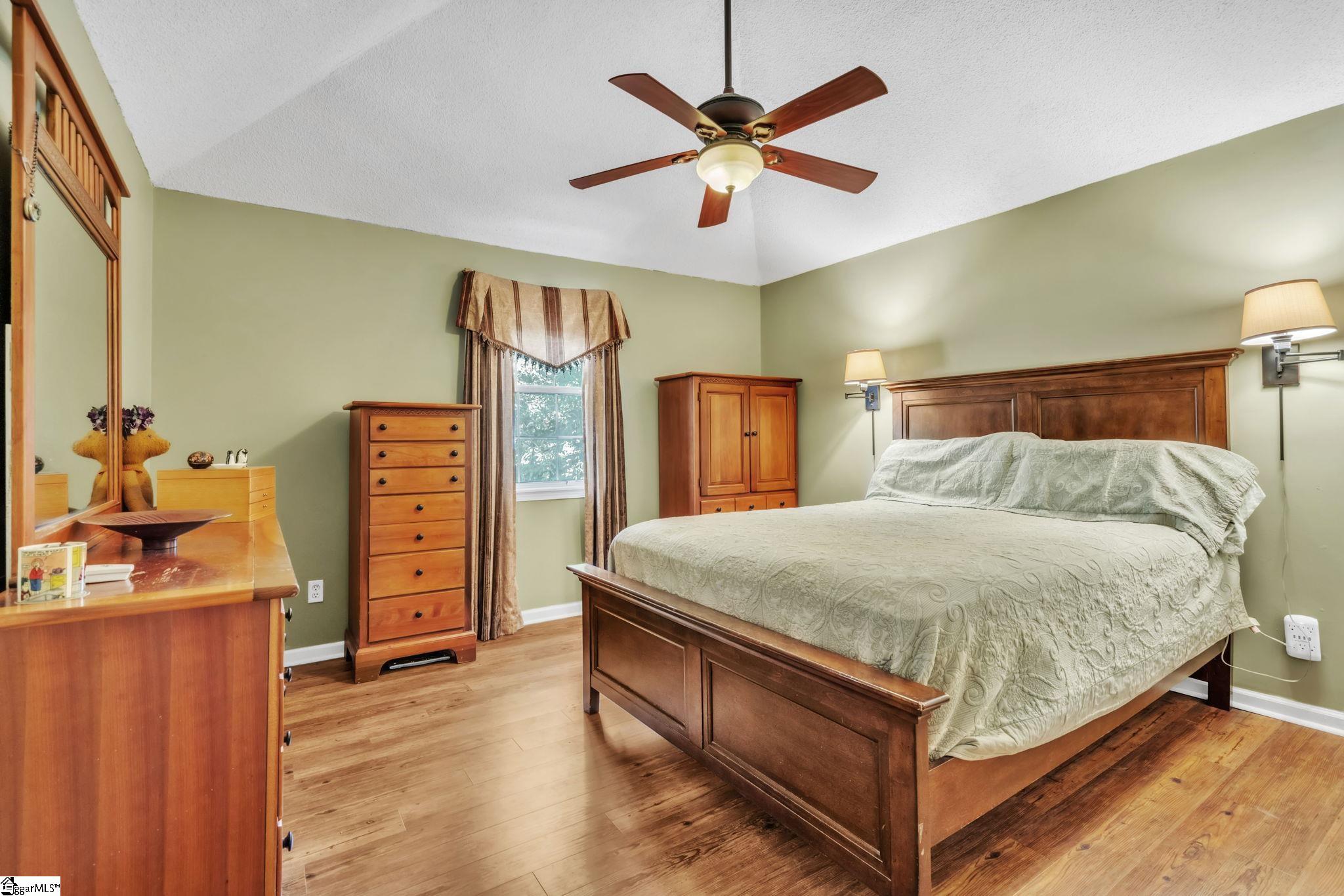 1221 Winding Way Taylors, SC 29687