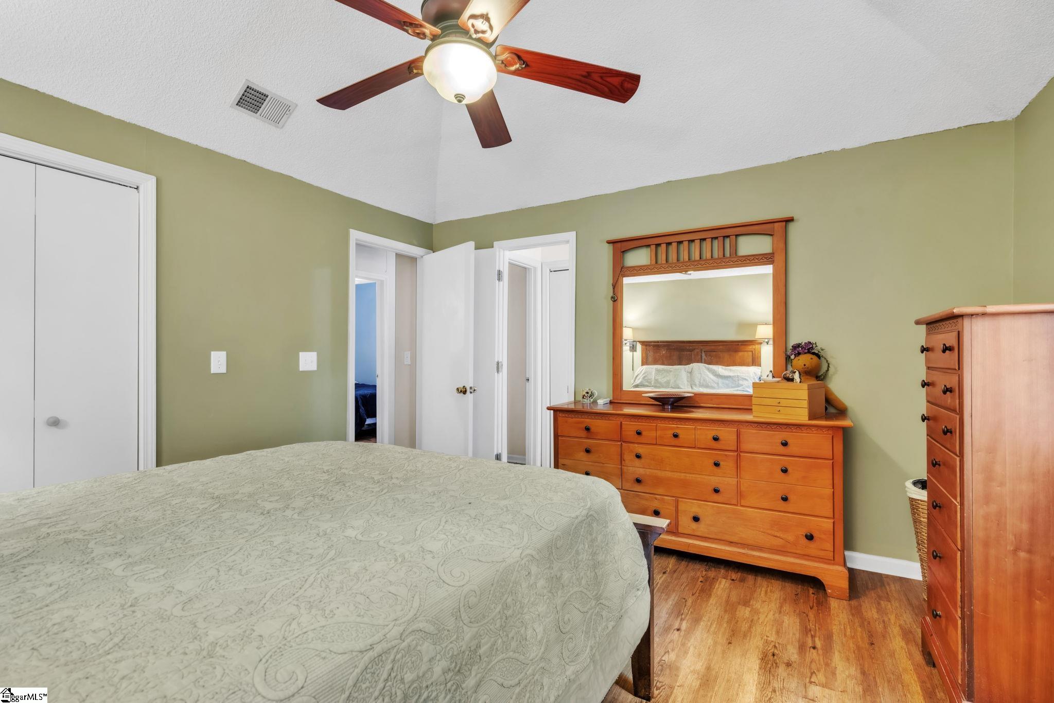 1221 Winding Way Taylors, SC 29687