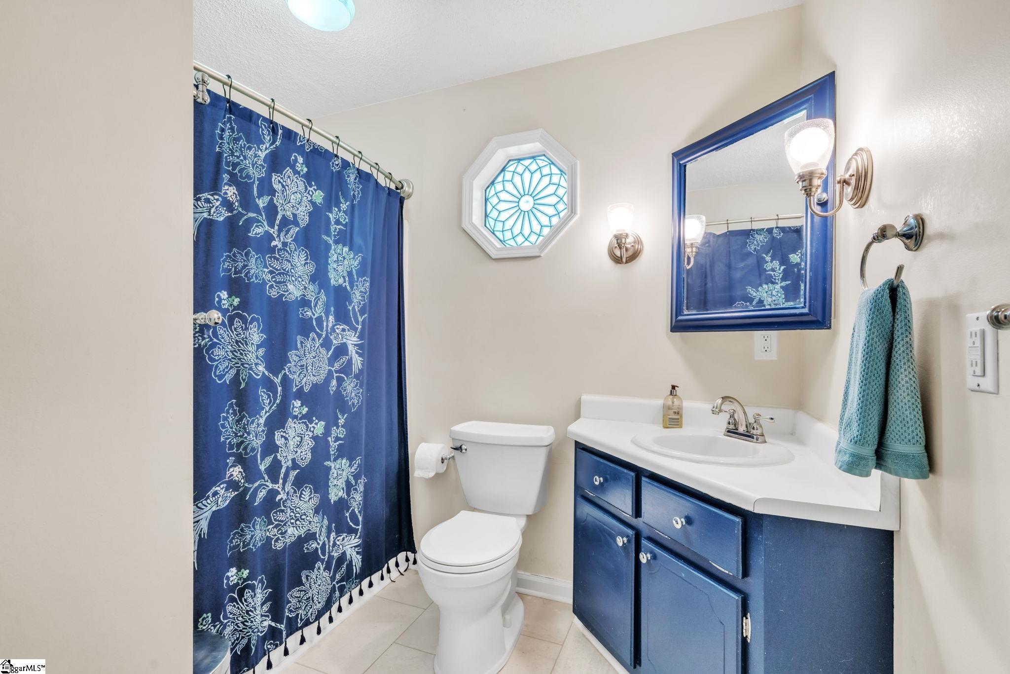 1221 Winding Way Taylors, SC 29687