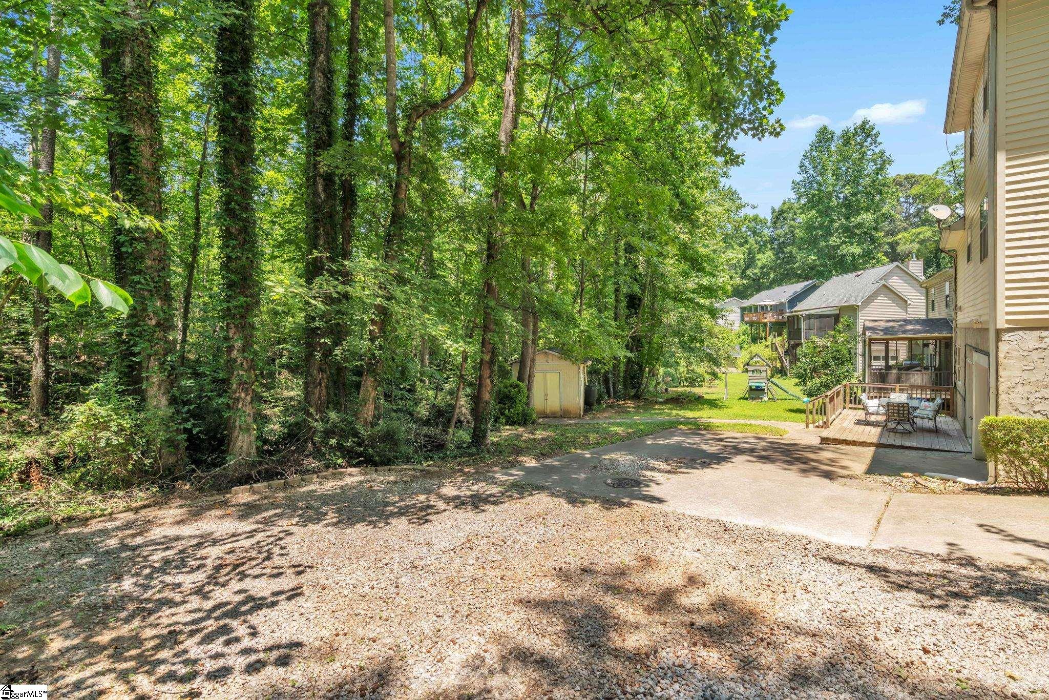1221 Winding Way Taylors, SC 29687