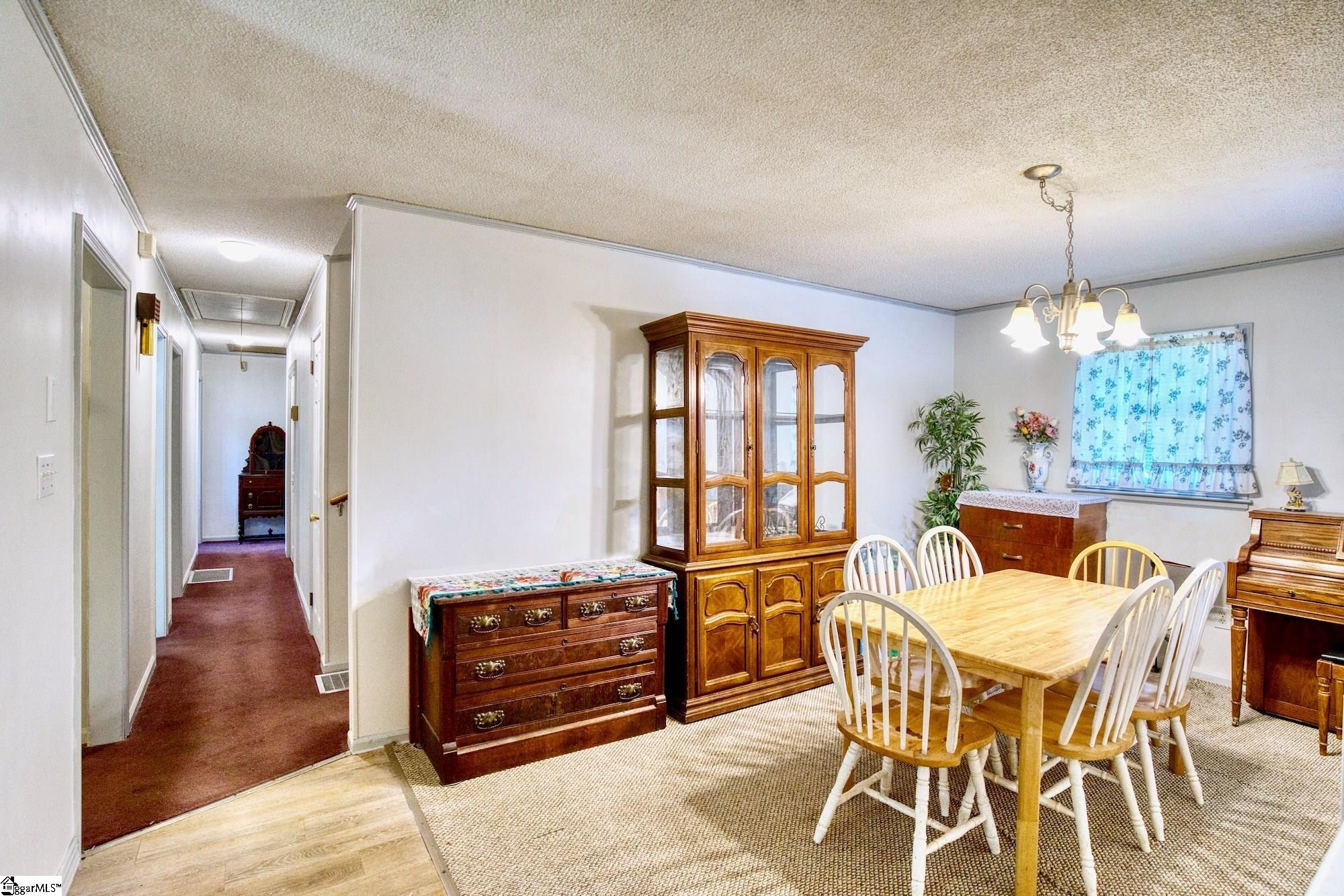 206 Friendship Lane Anderson, SC 29624