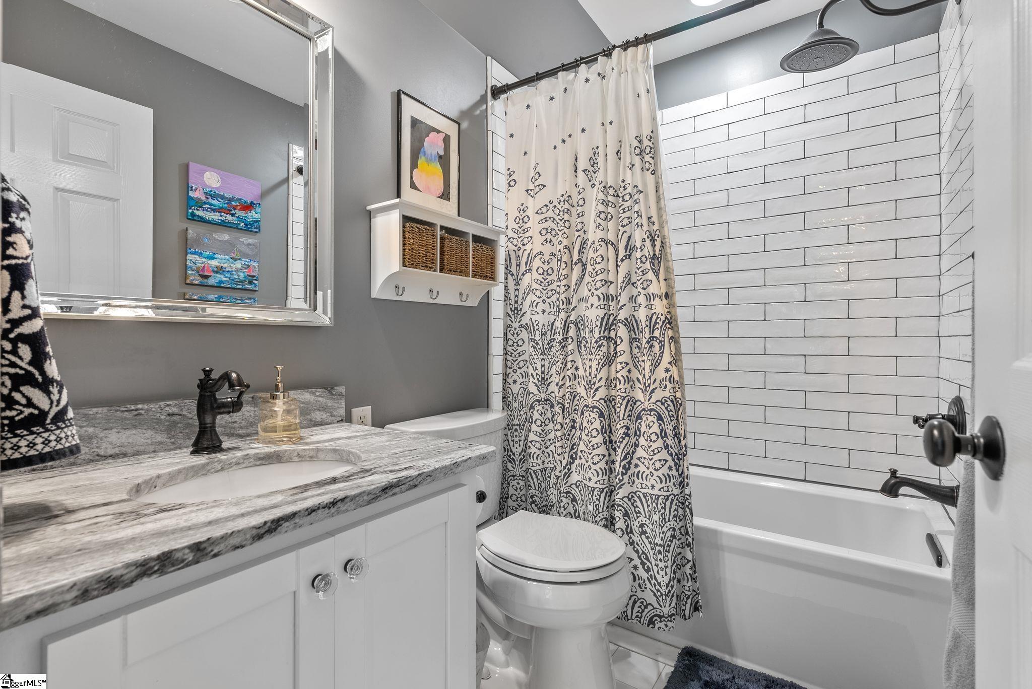 6 Stone Hollow Greenville, SC 29605