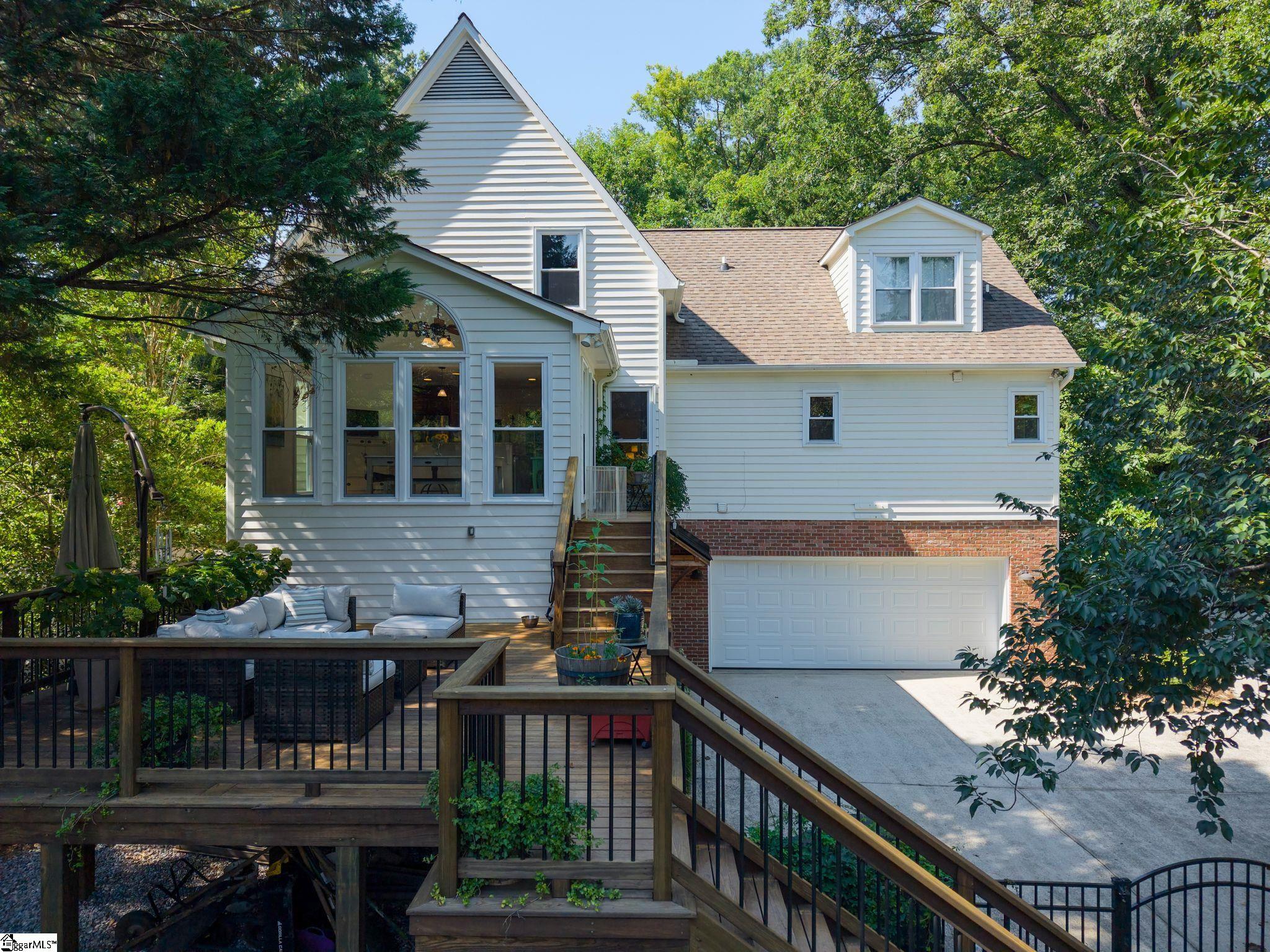 6 Stone Hollow Greenville, SC 29605