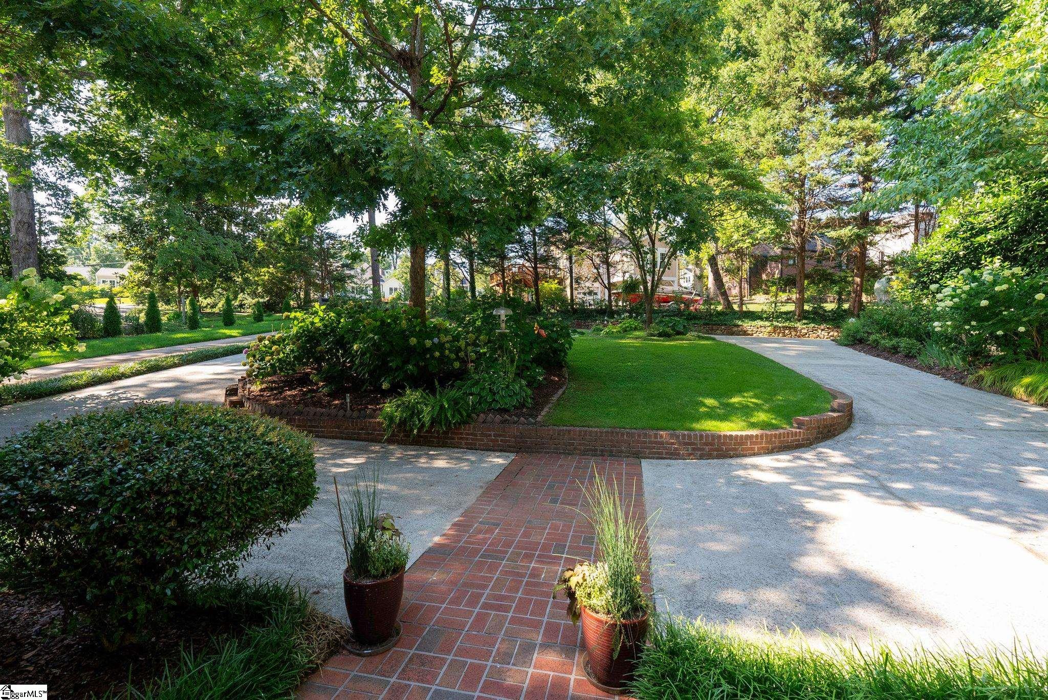 6 Stone Hollow Greenville, SC 29605