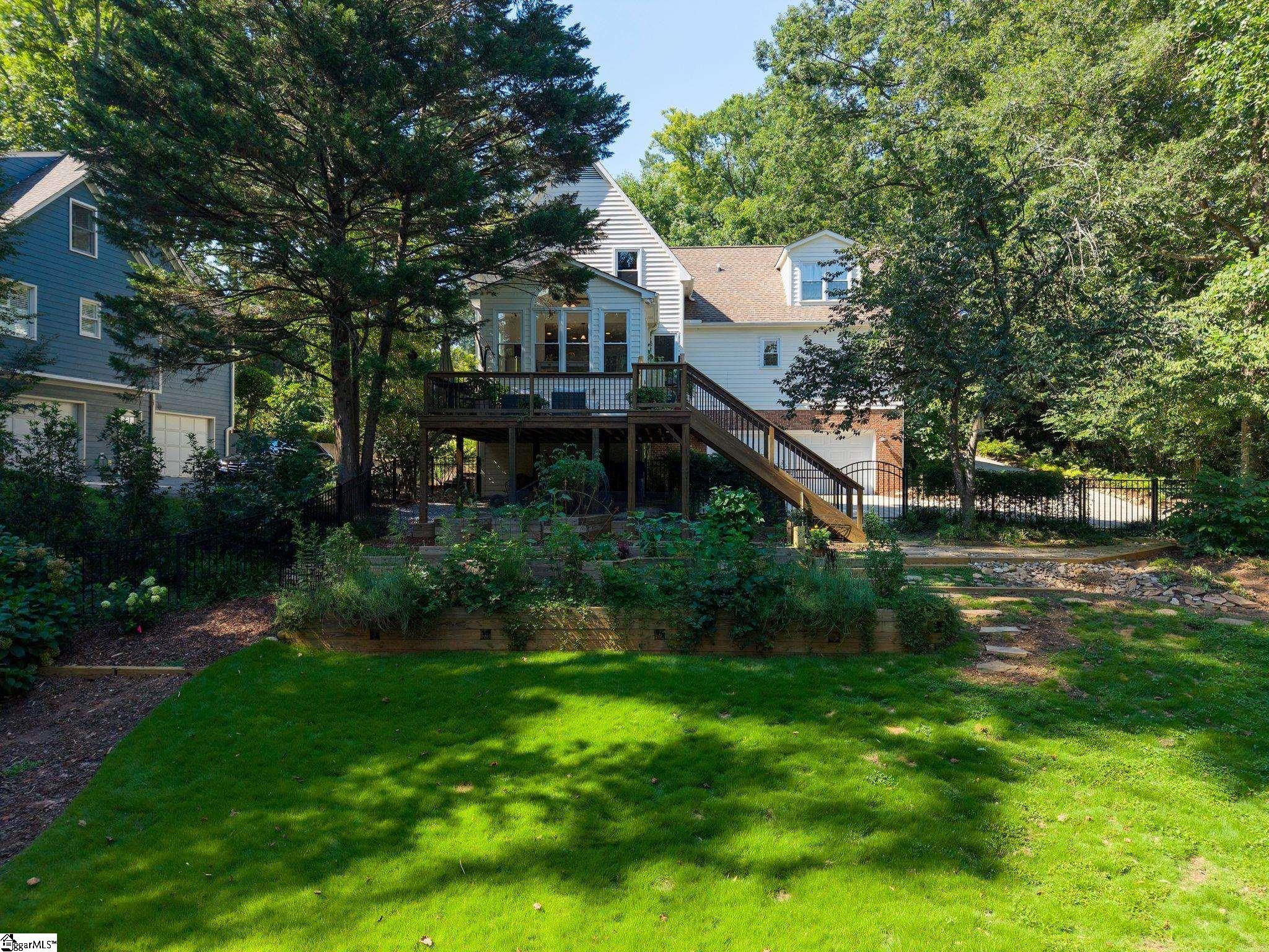 6 Stone Hollow Greenville, SC 29605