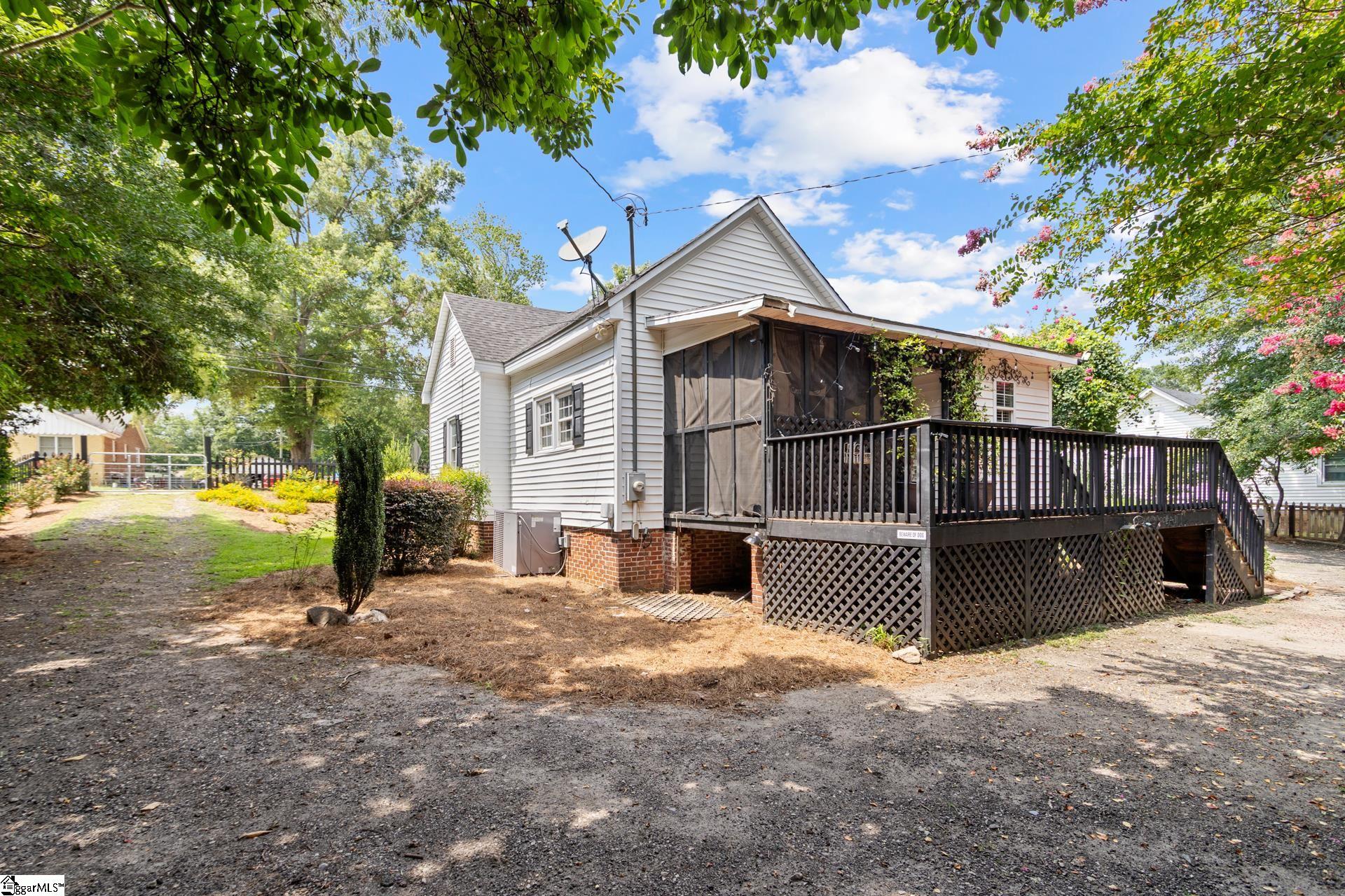 118 Whitmire Highway Joanna, SC 29351