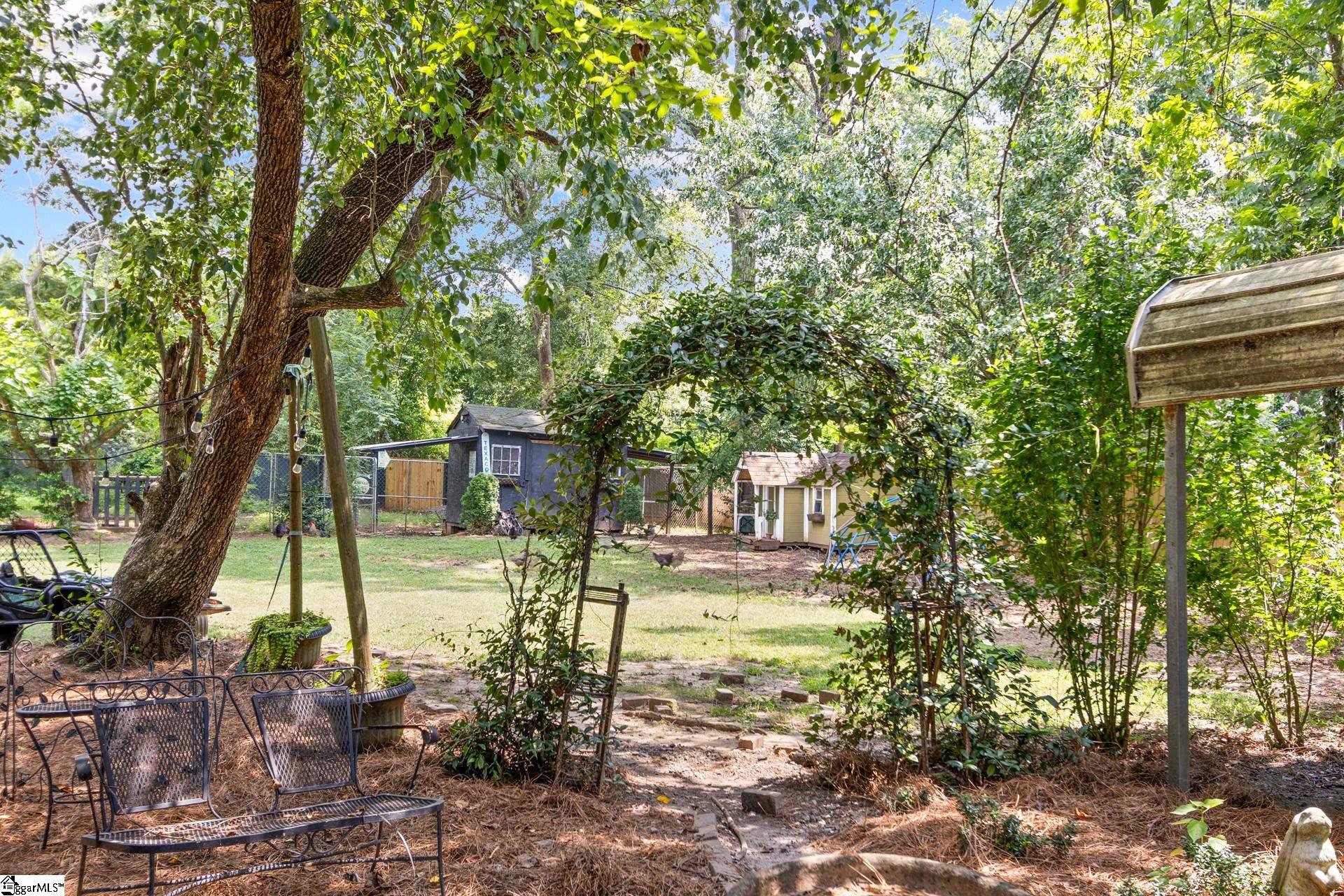 118 Whitmire Highway Joanna, SC 29351