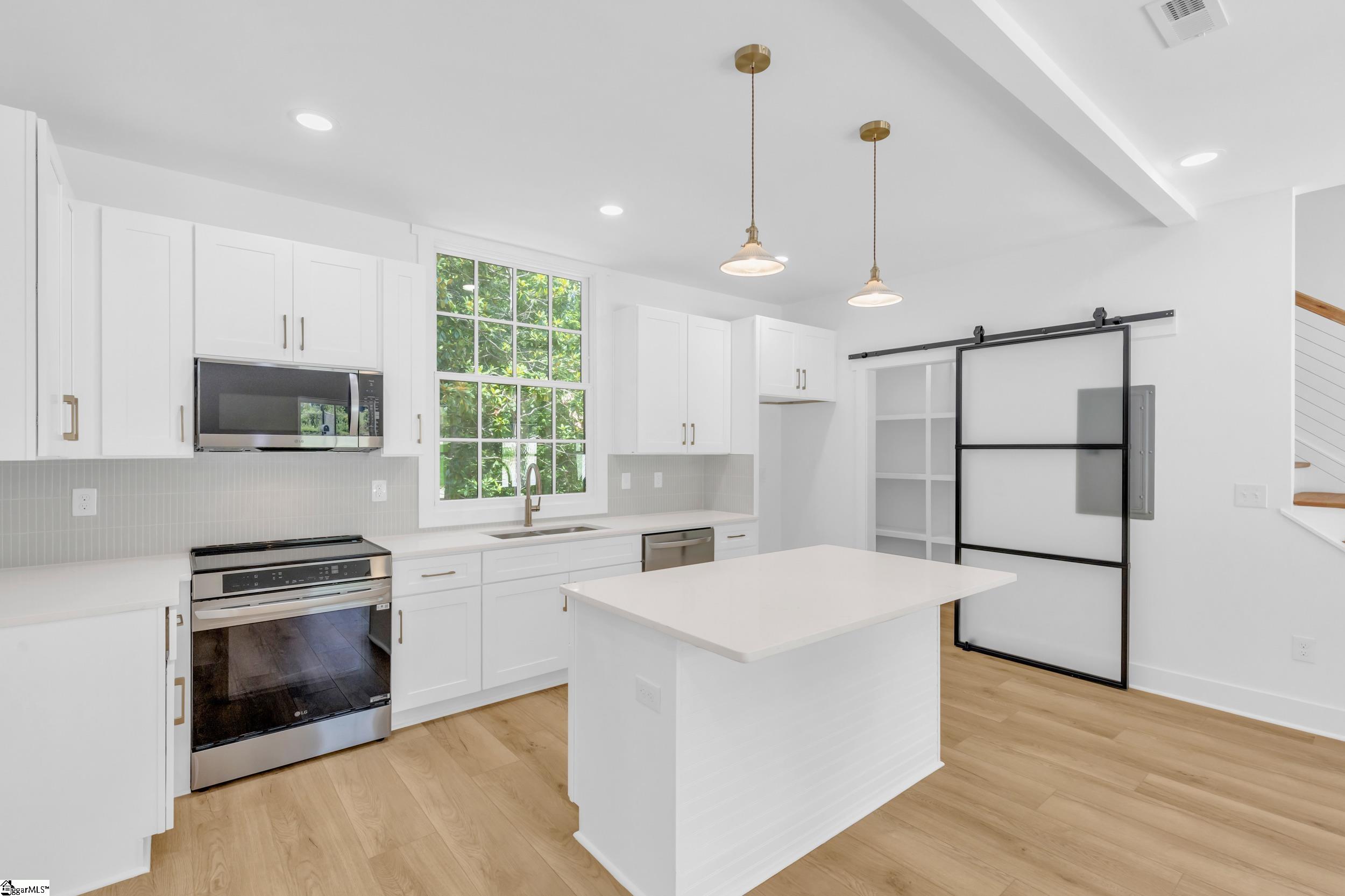10 Provo Drive Greenville, SC 29617