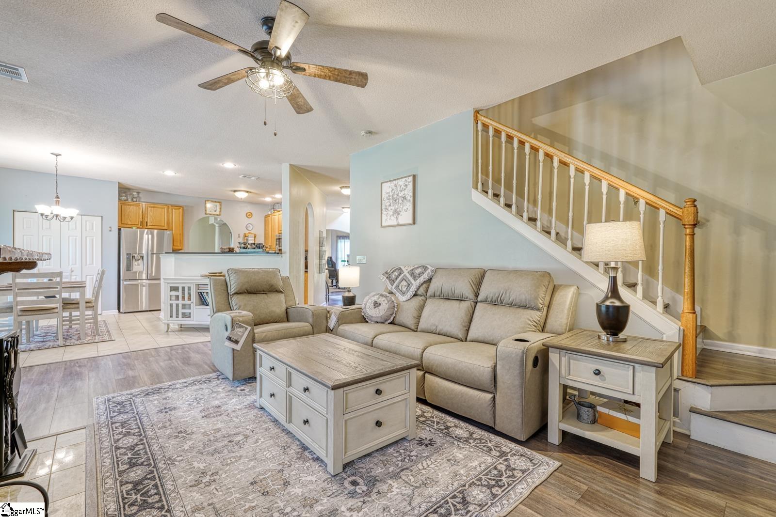 316 Crestview Lane Spartanburg, SC 29301