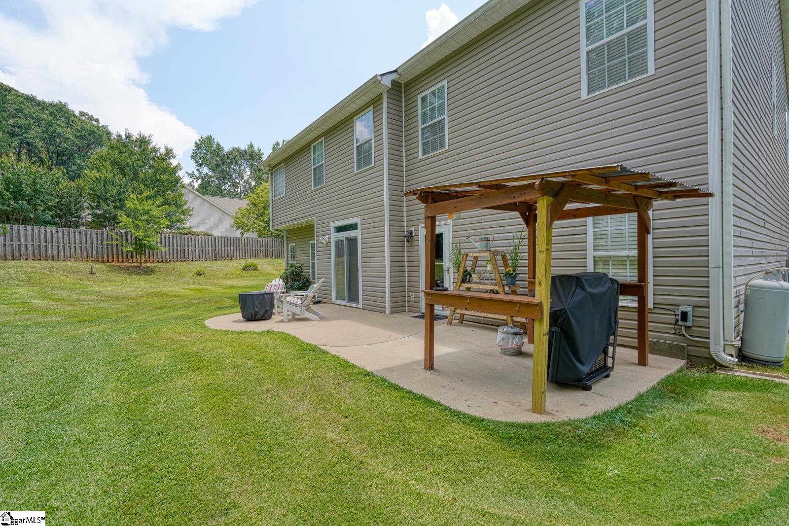 316 Crestview Lane Spartanburg, SC 29301
