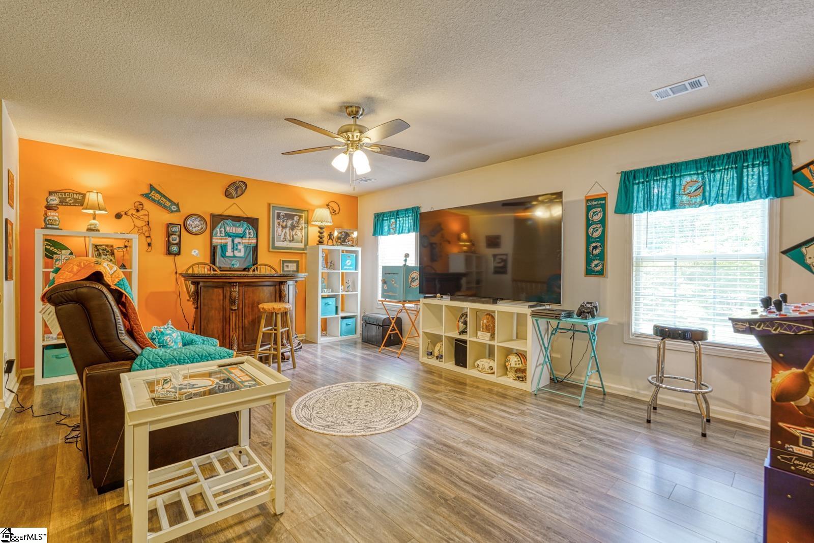 316 Crestview Lane Spartanburg, SC 29301