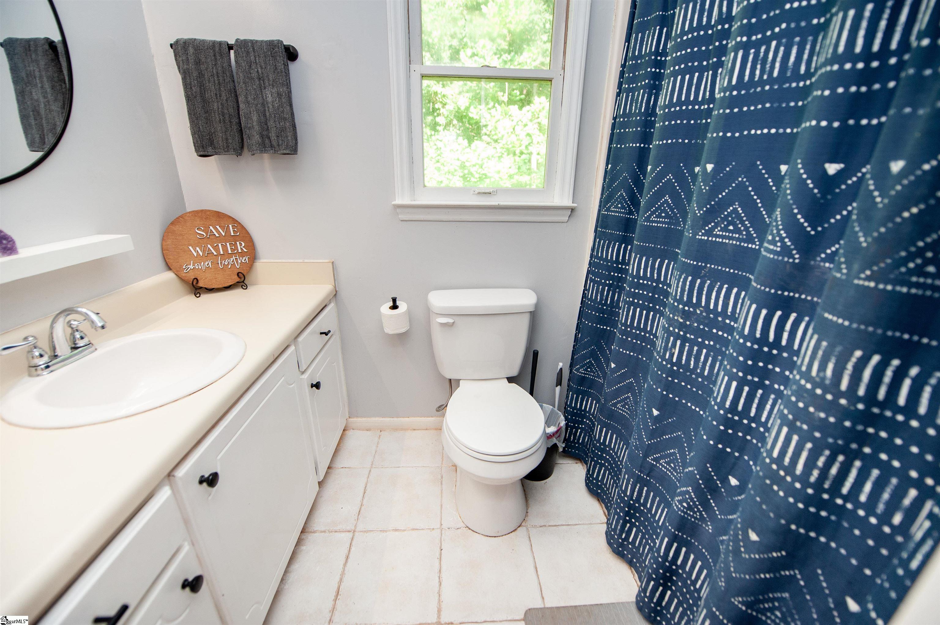 72 Casey Lane Spartanburg, SC 29301