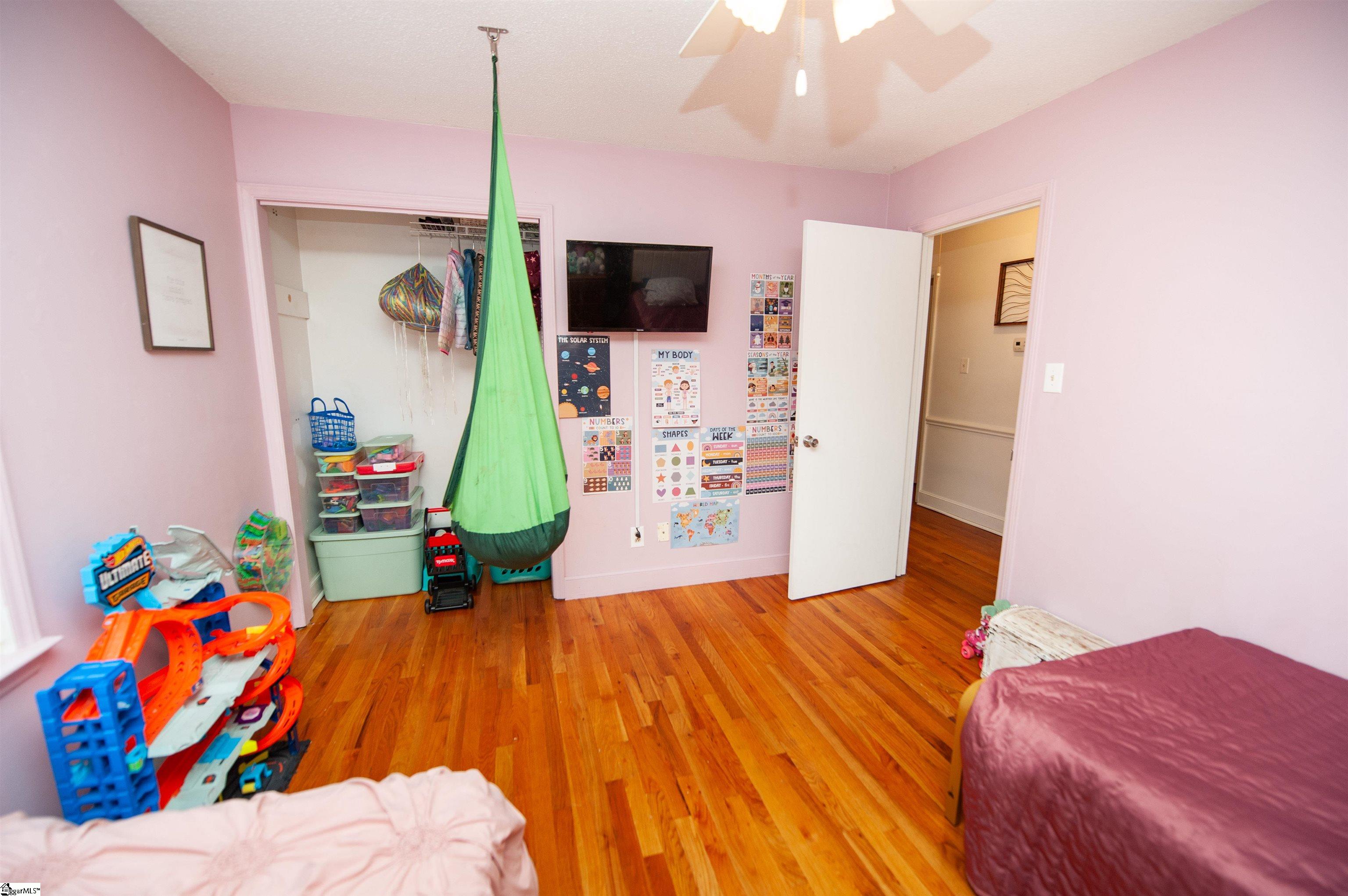 72 Casey Lane Spartanburg, SC 29301