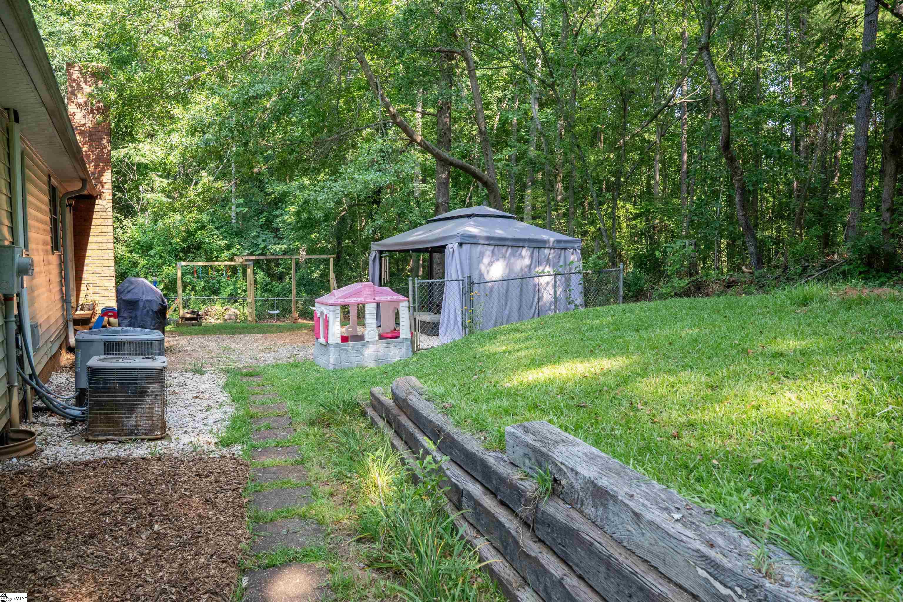 72 Casey Lane Spartanburg, SC 29301
