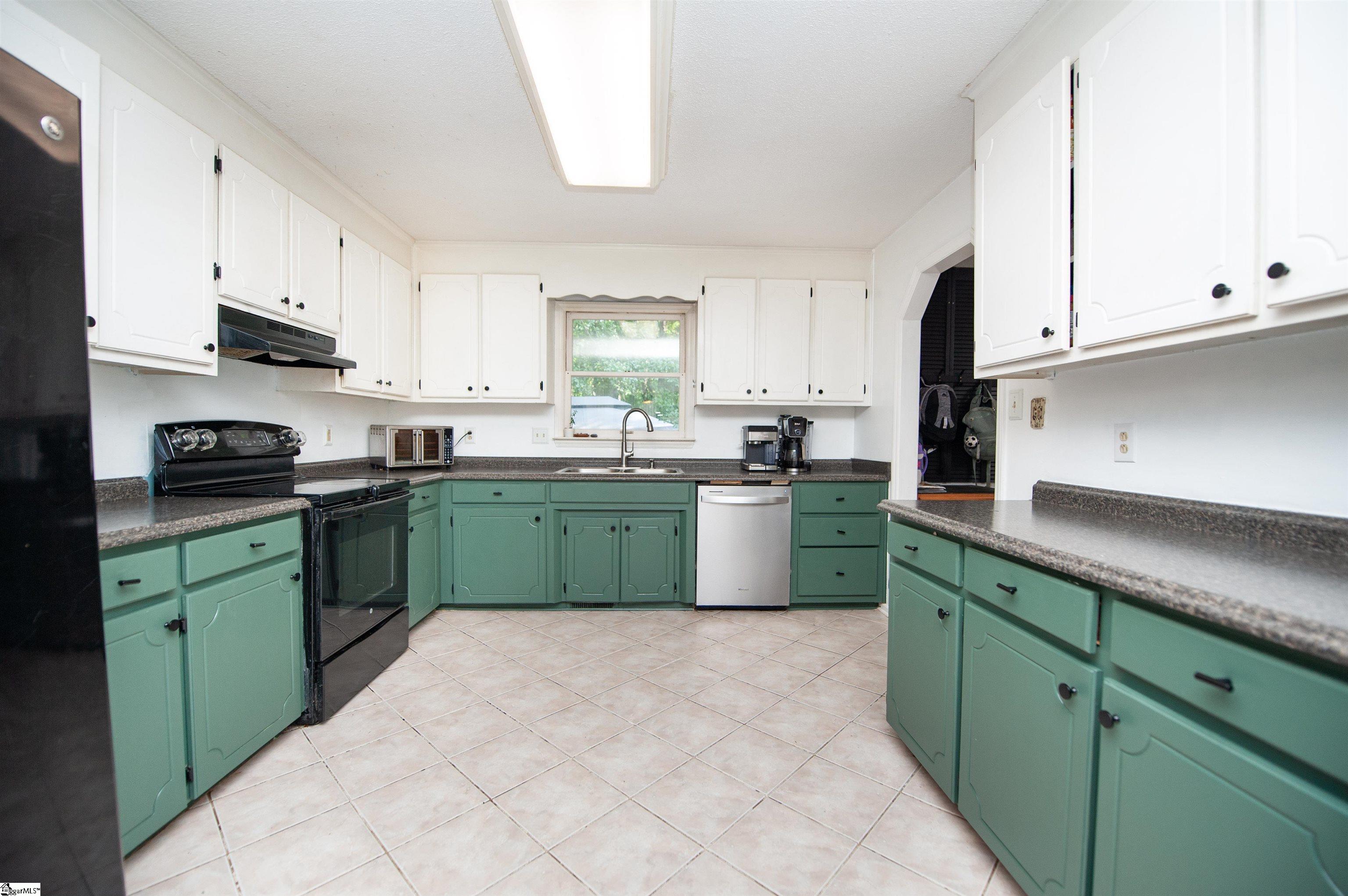 72 Casey Lane Spartanburg, SC 29301