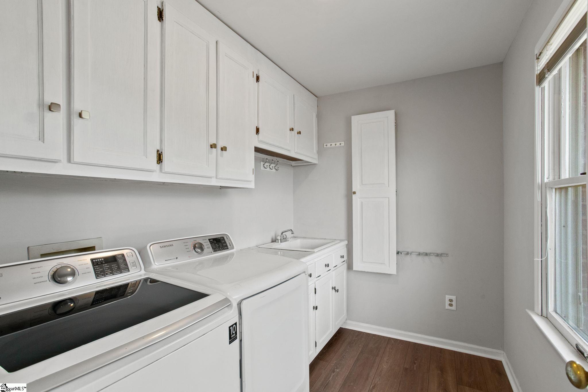705 Jenkins Bridge Road Simpsonville, SC 29680