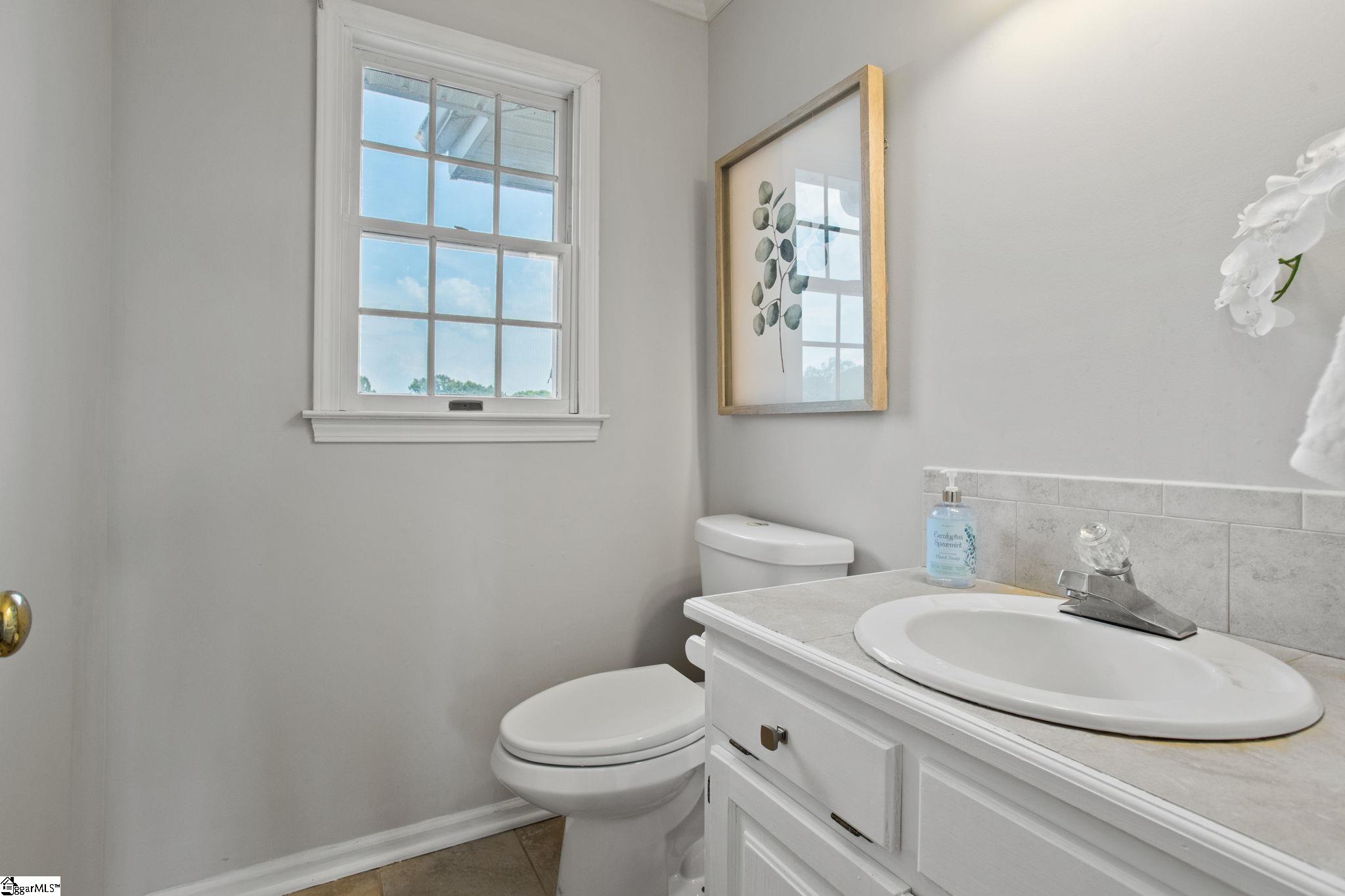 705 Jenkins Bridge Road Simpsonville, SC 29680