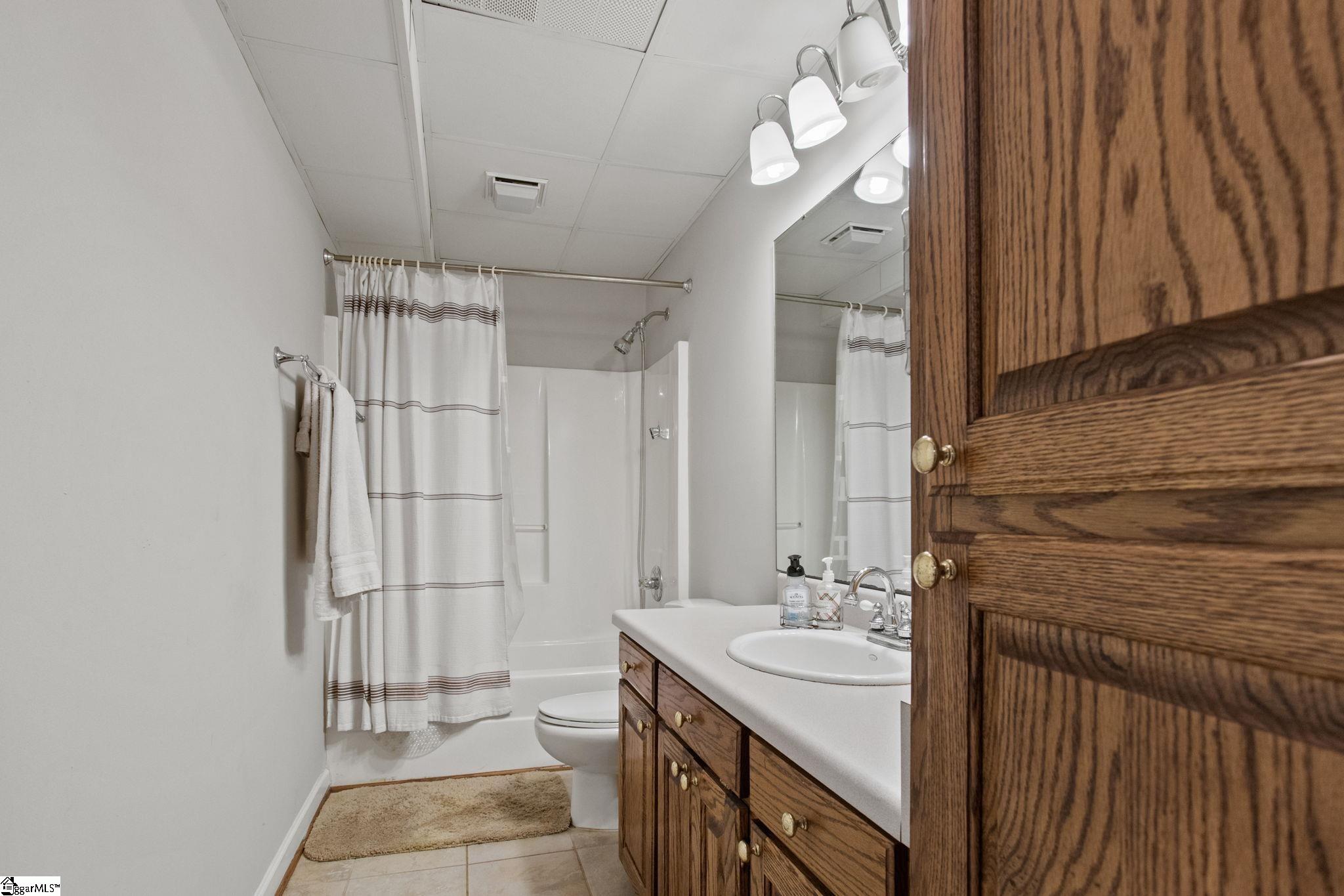 705 Jenkins Bridge Road Simpsonville, SC 29680