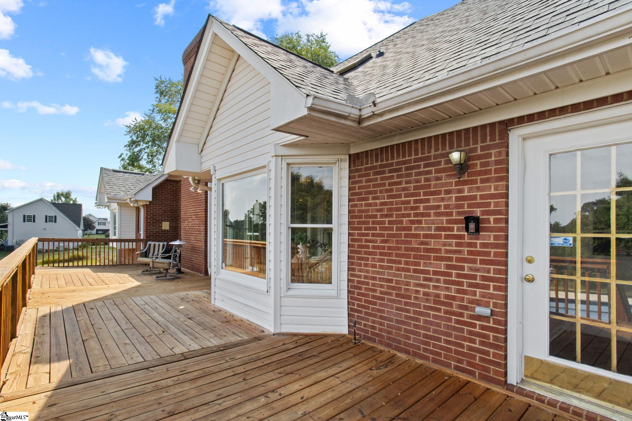 705 Jenkins Bridge Road Simpsonville, SC 29680