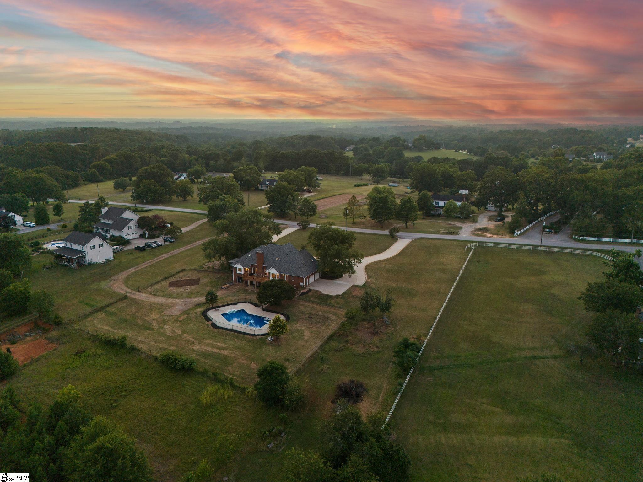 705 Jenkins Bridge Road Simpsonville, SC 29680