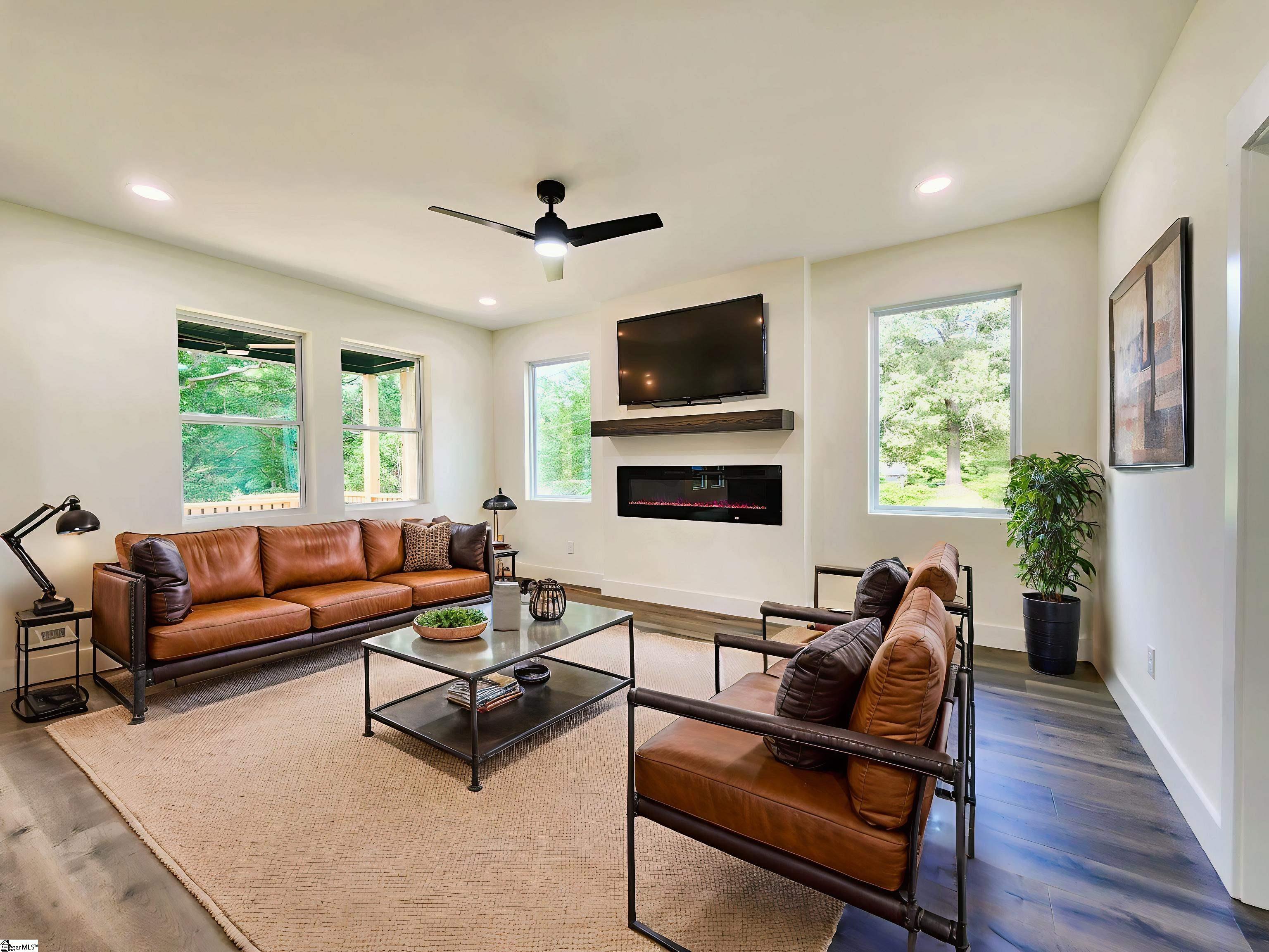 2012 Driftwood Way Anderson, SC 29625