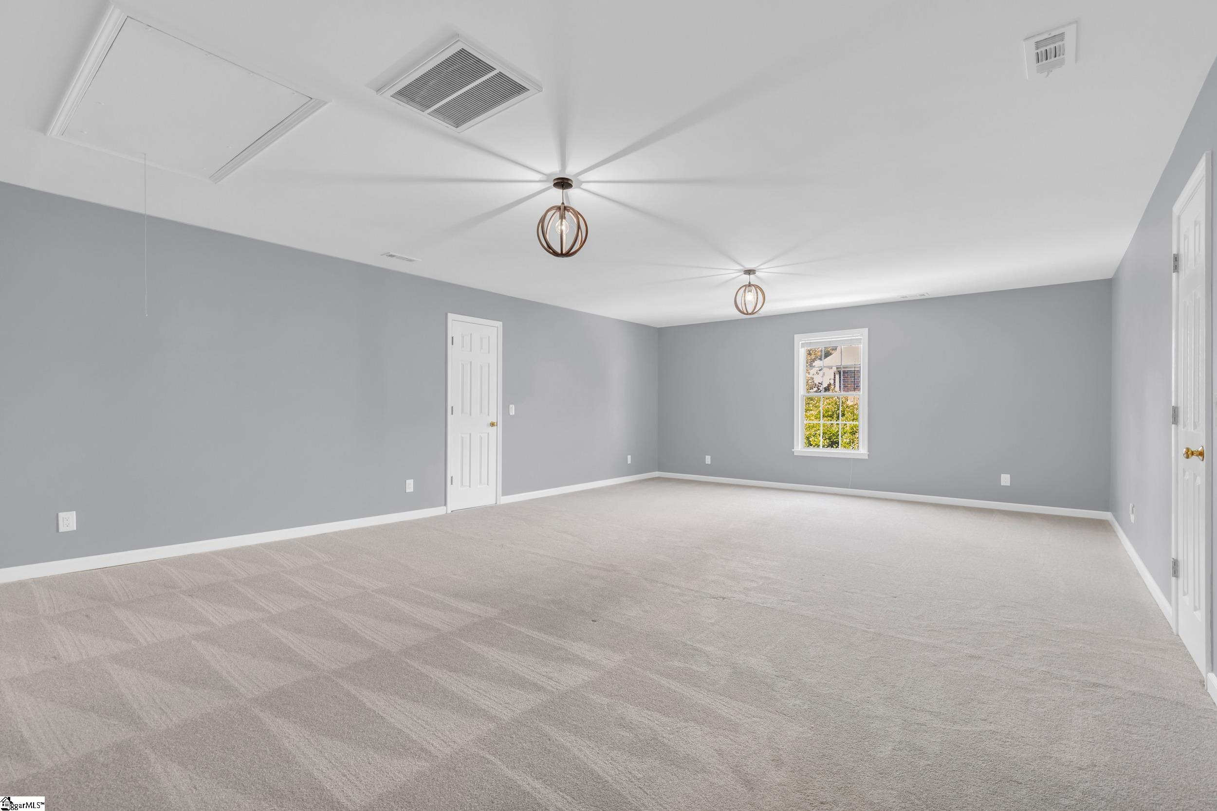 107 Four Lakes Drive Easley, SC 29642-3305