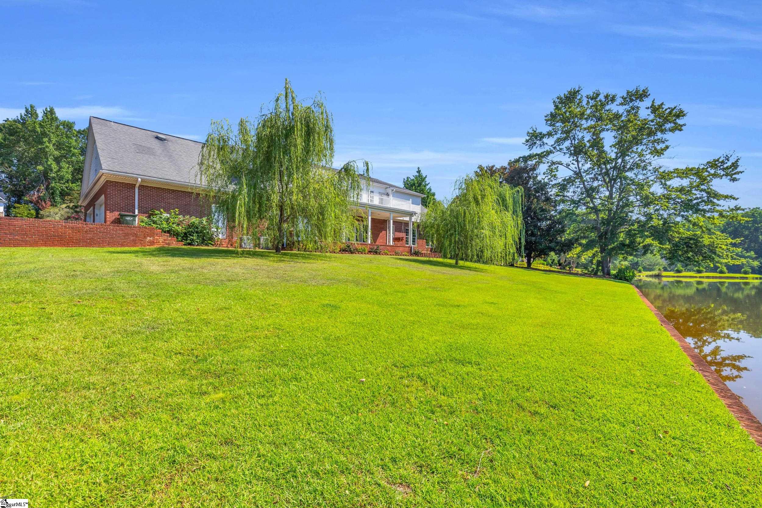 107 Four Lakes Drive Easley, SC 29642-3305