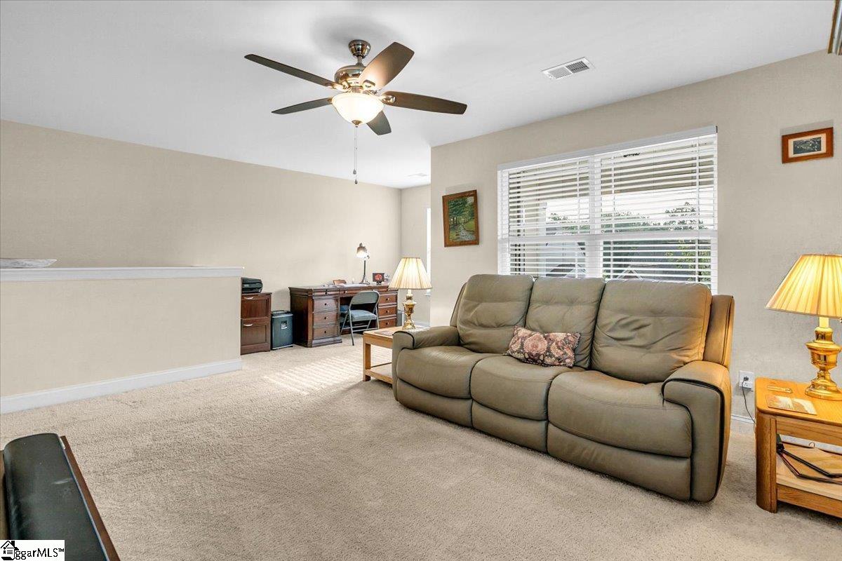 212 Hearthwood Lane Simpsonville, SC 29681
