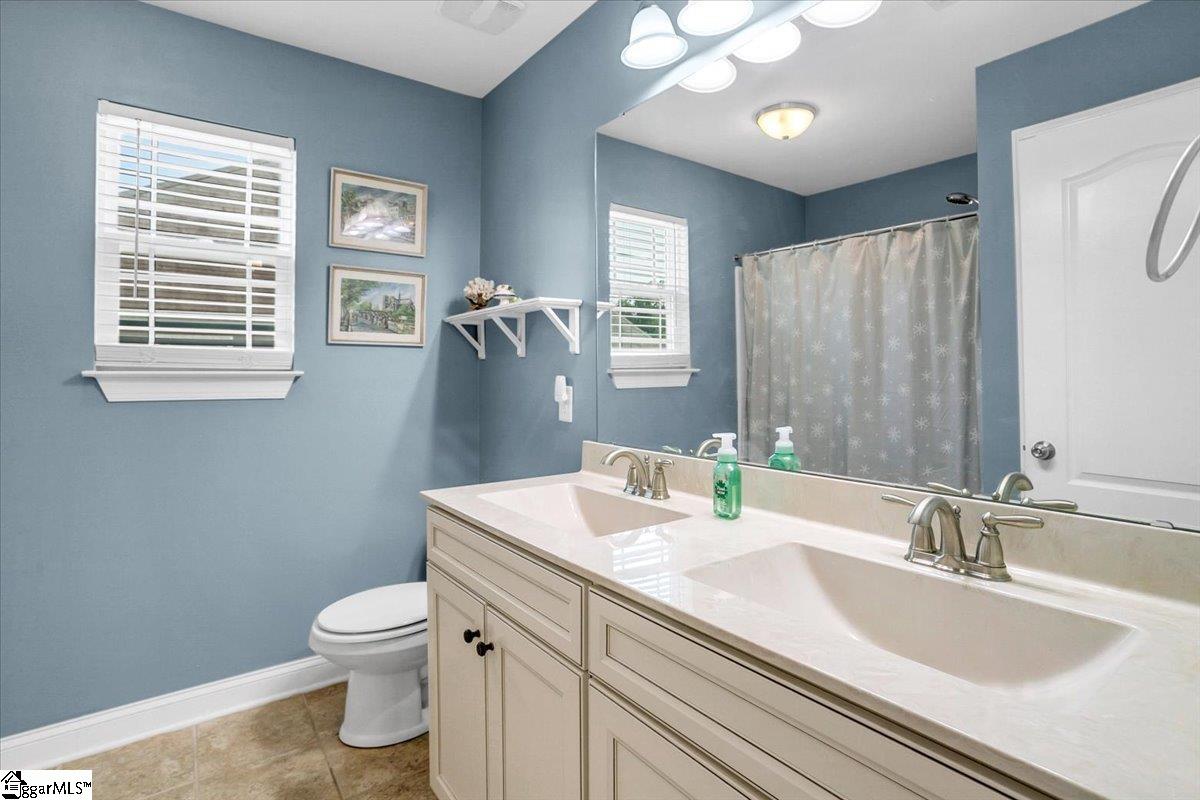 212 Hearthwood Lane Simpsonville, SC 29681