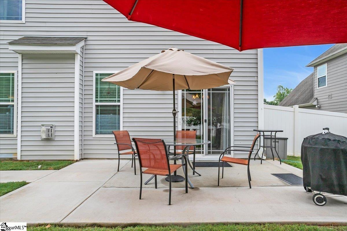 212 Hearthwood Lane Simpsonville, SC 29681