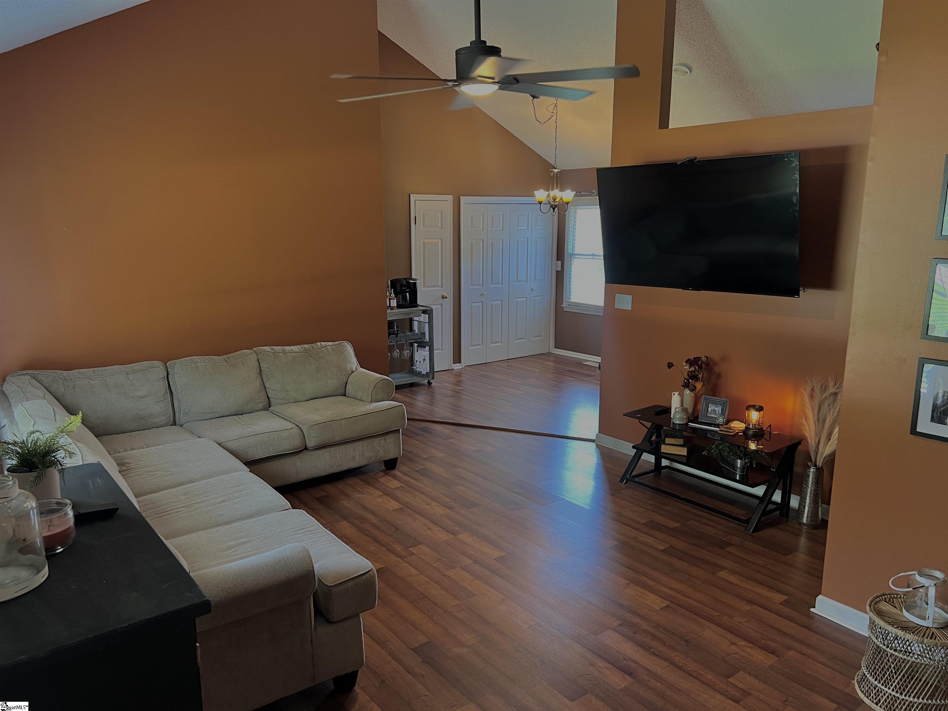 448 Timberview Lane Simpsonville, SC 29681
