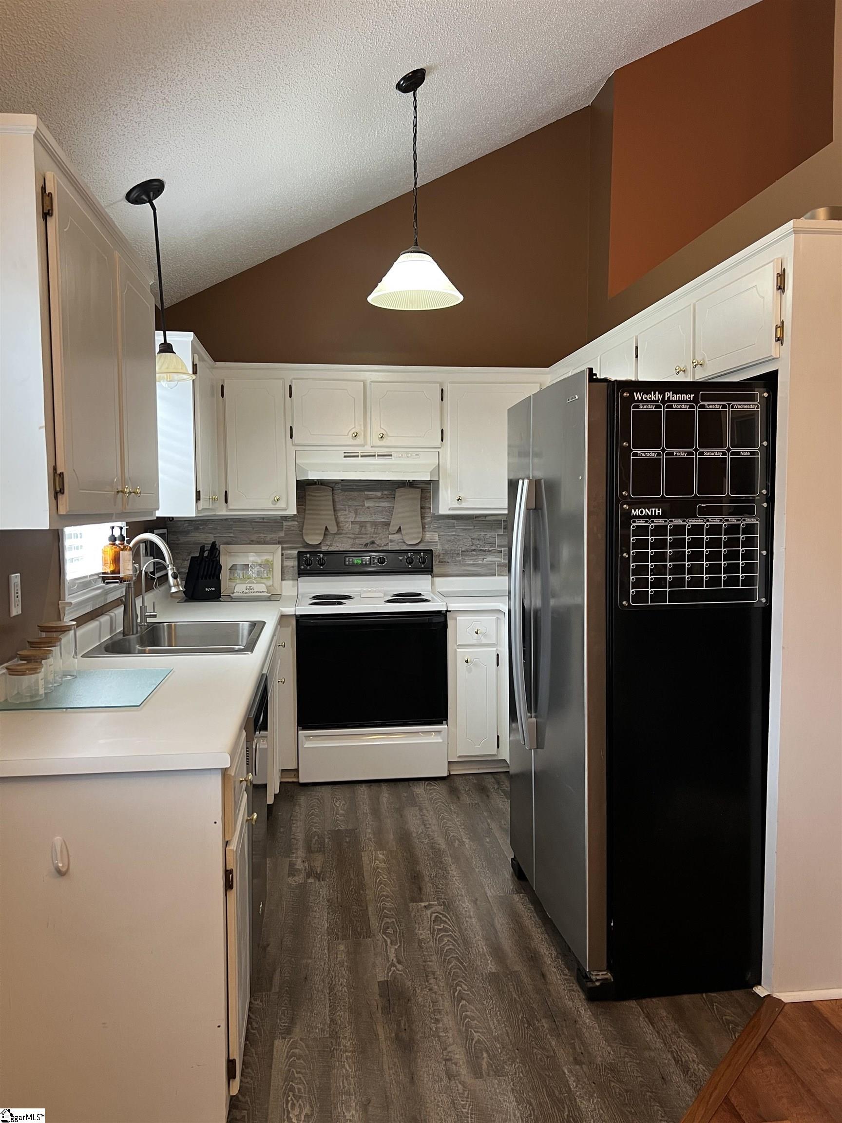 448 Timberview Lane Simpsonville, SC 29681