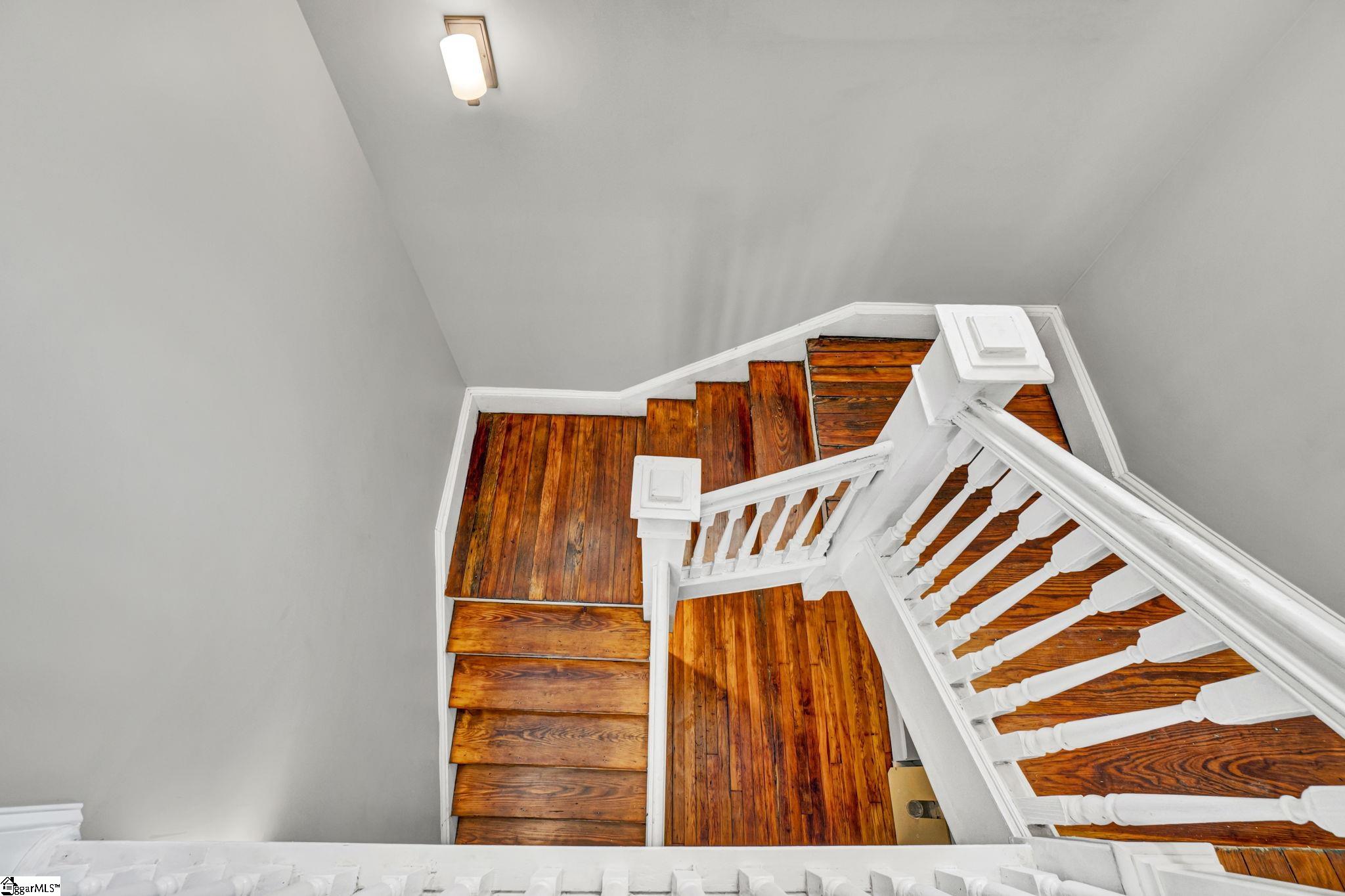 522 S Harper Street Laurens, SC 29360