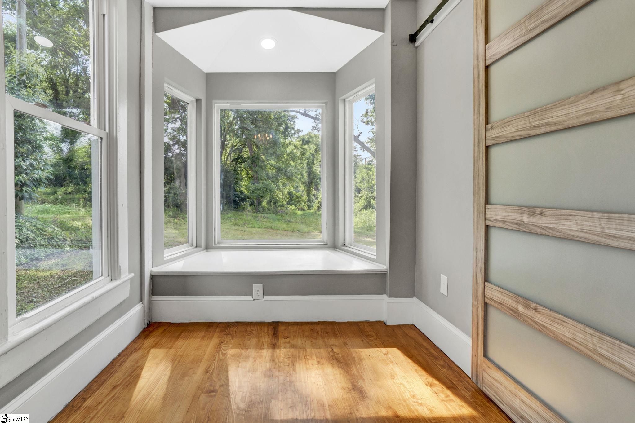 522 S Harper Street Laurens, SC 29360