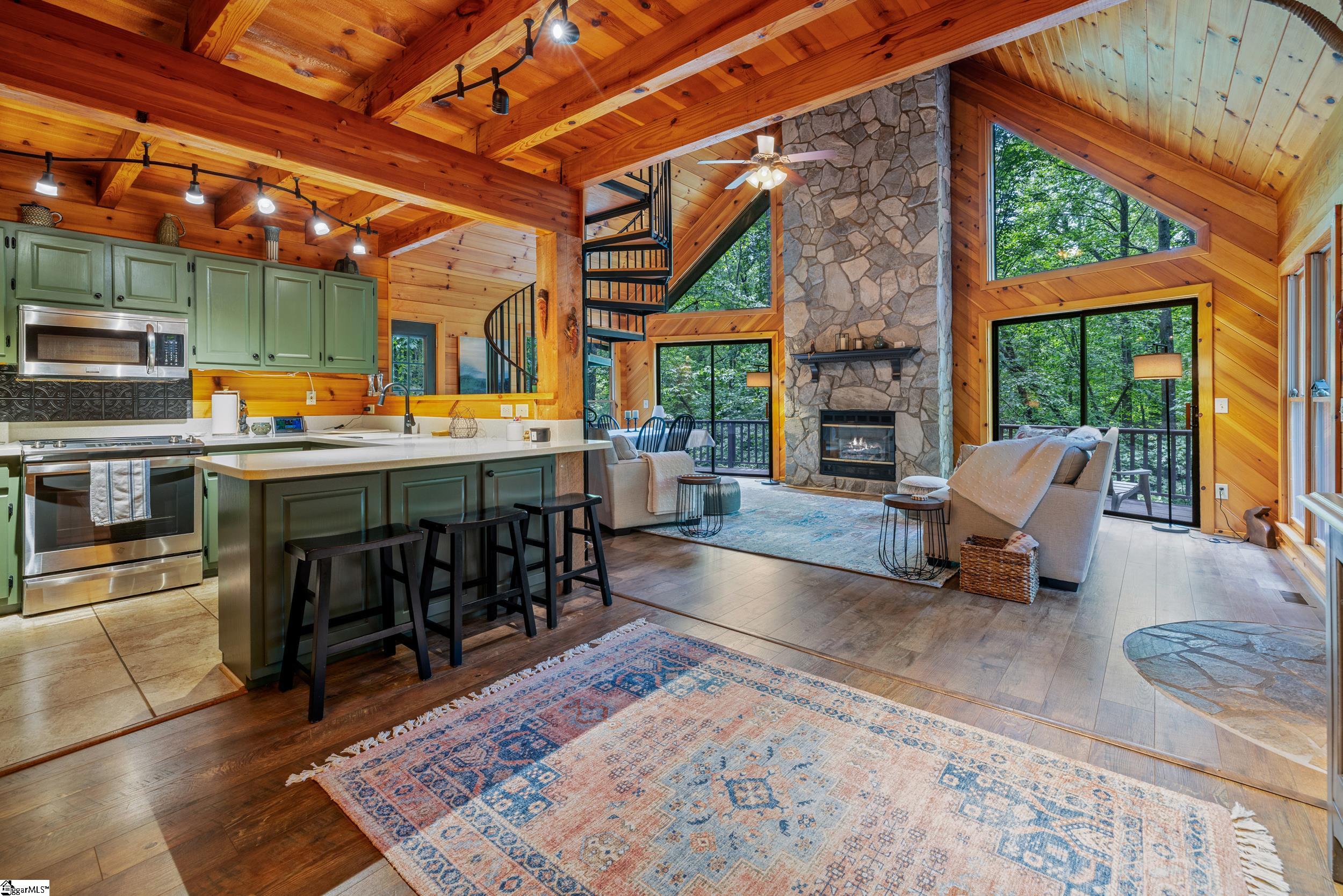 113 Aartun Alley Pickens, SC 29671