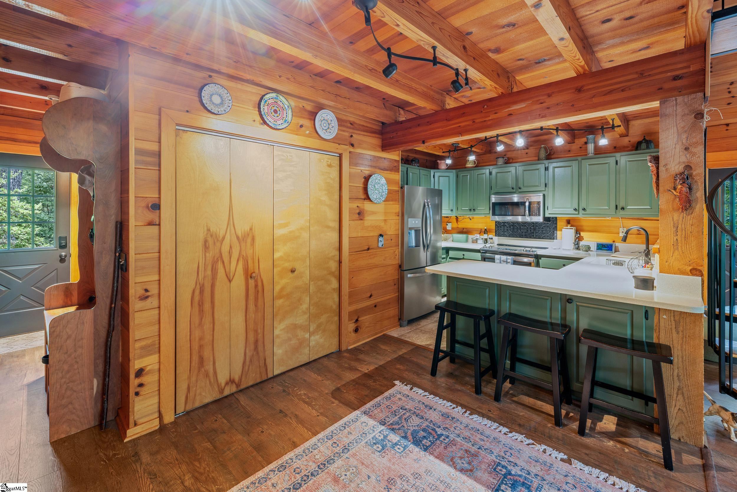 113 Aartun Alley Pickens, SC 29671