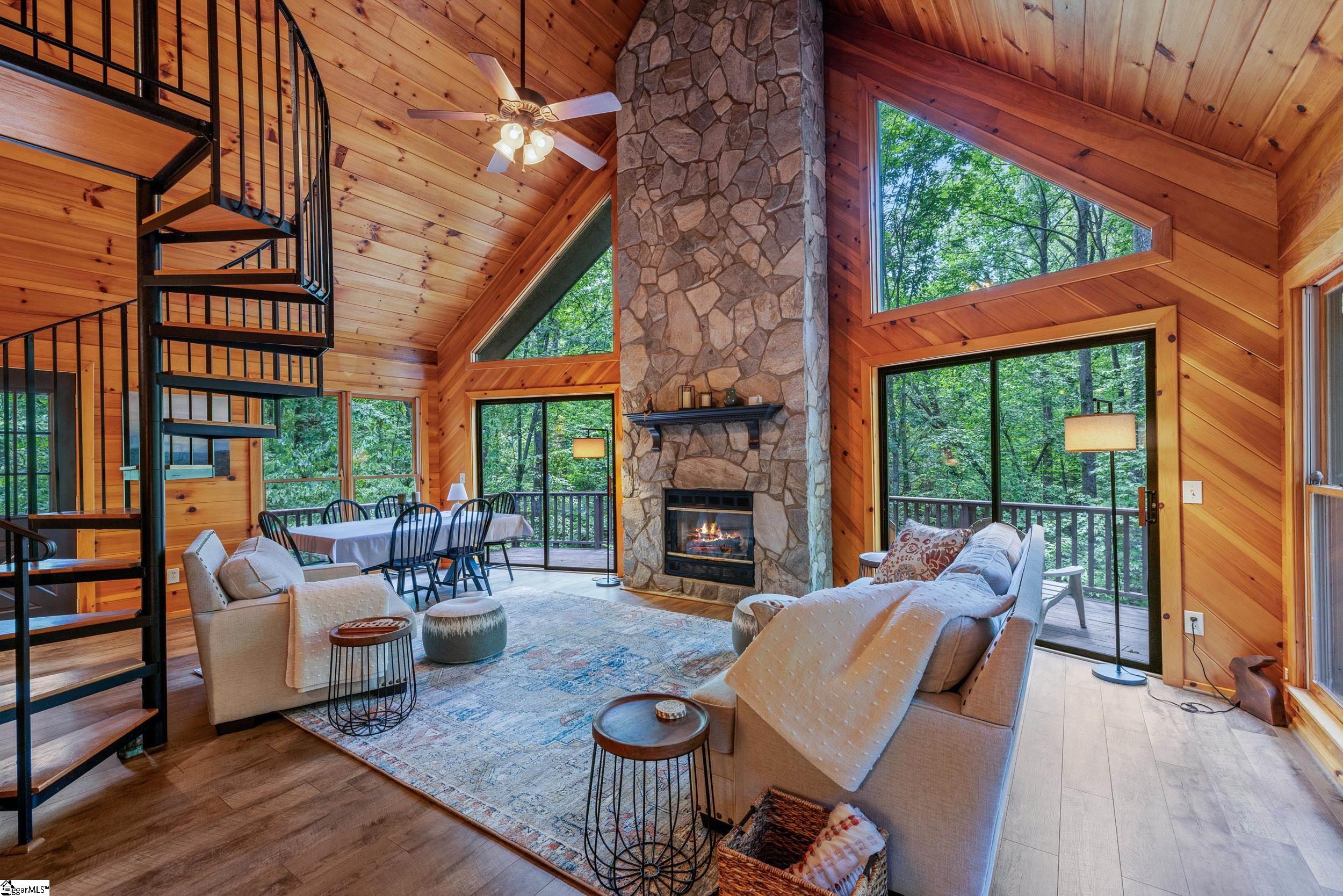 113 Aartun Alley Pickens, SC 29671